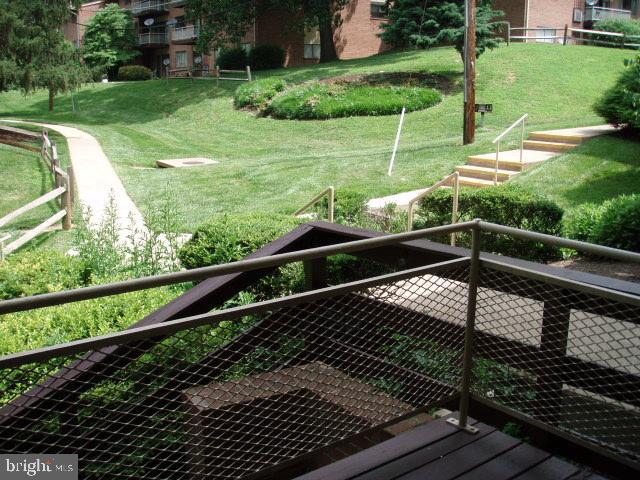 TIMBERLANE VILLAGE GARDEN CONDOMINIUMS - Residential Lease