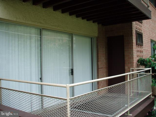 TIMBERLANE VILLAGE GARDEN CONDOMINIUMS - Residential Lease