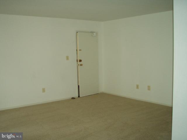 TIMBERLANE VILLAGE GARDEN CONDOMINIUMS - Residential Lease