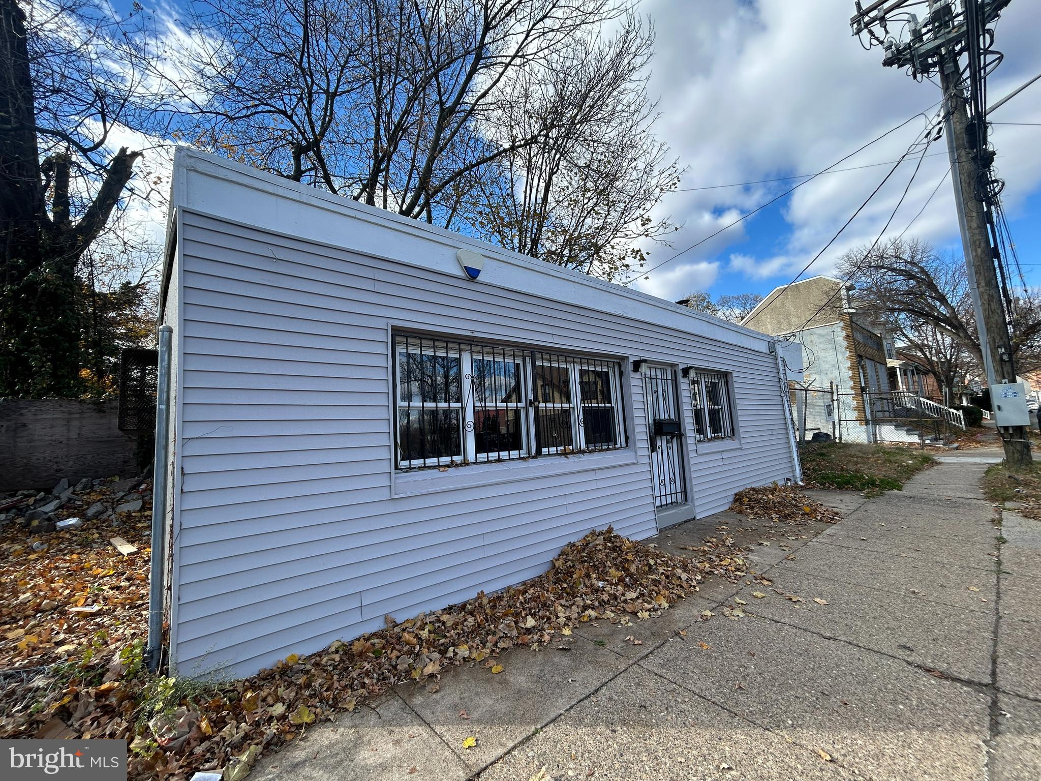 393 BRUNSWICK AVENUE REAR