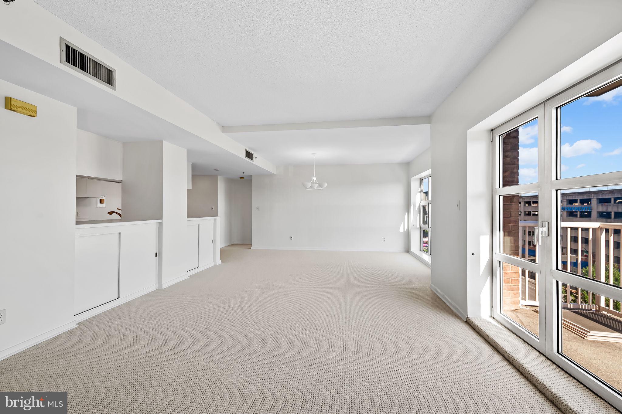 250 S PRESIDENT STREET 307