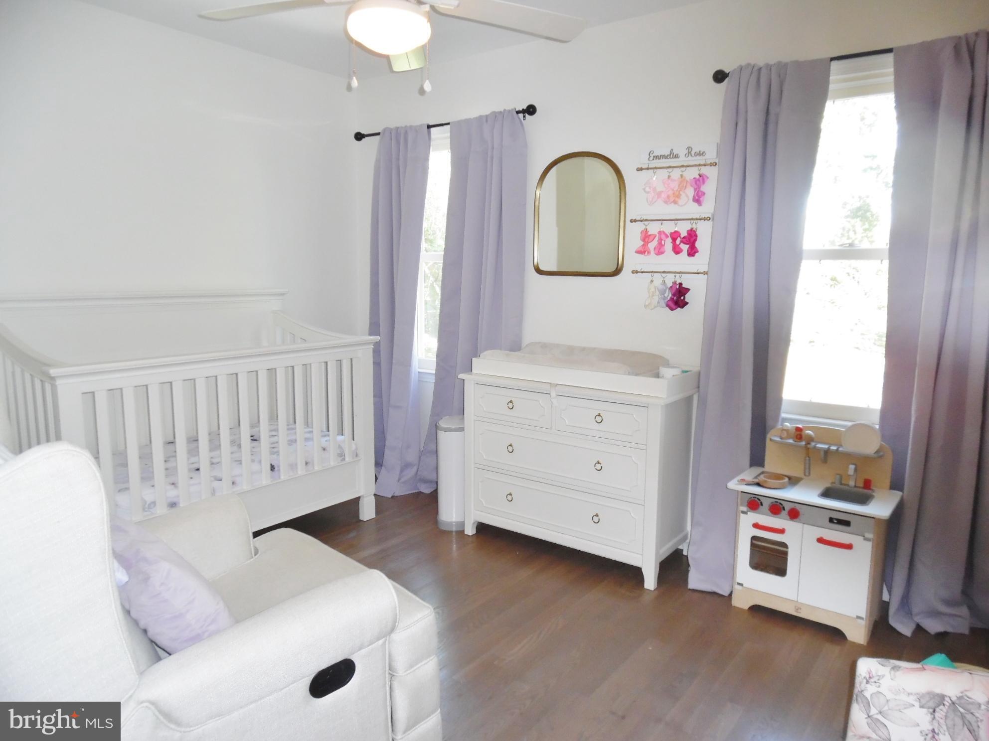 ANCIENT OAK - Residential