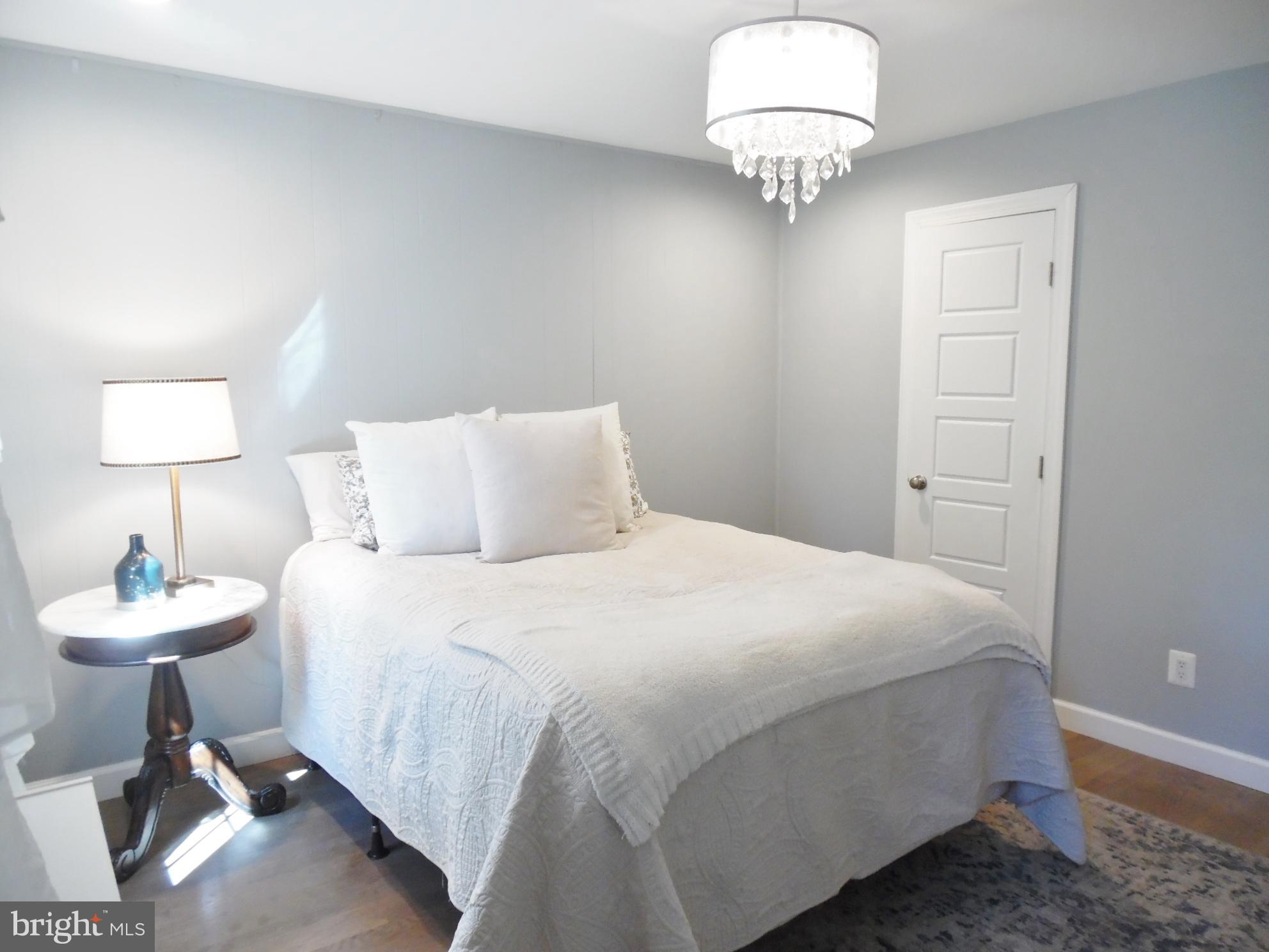 ANCIENT OAK - Residential