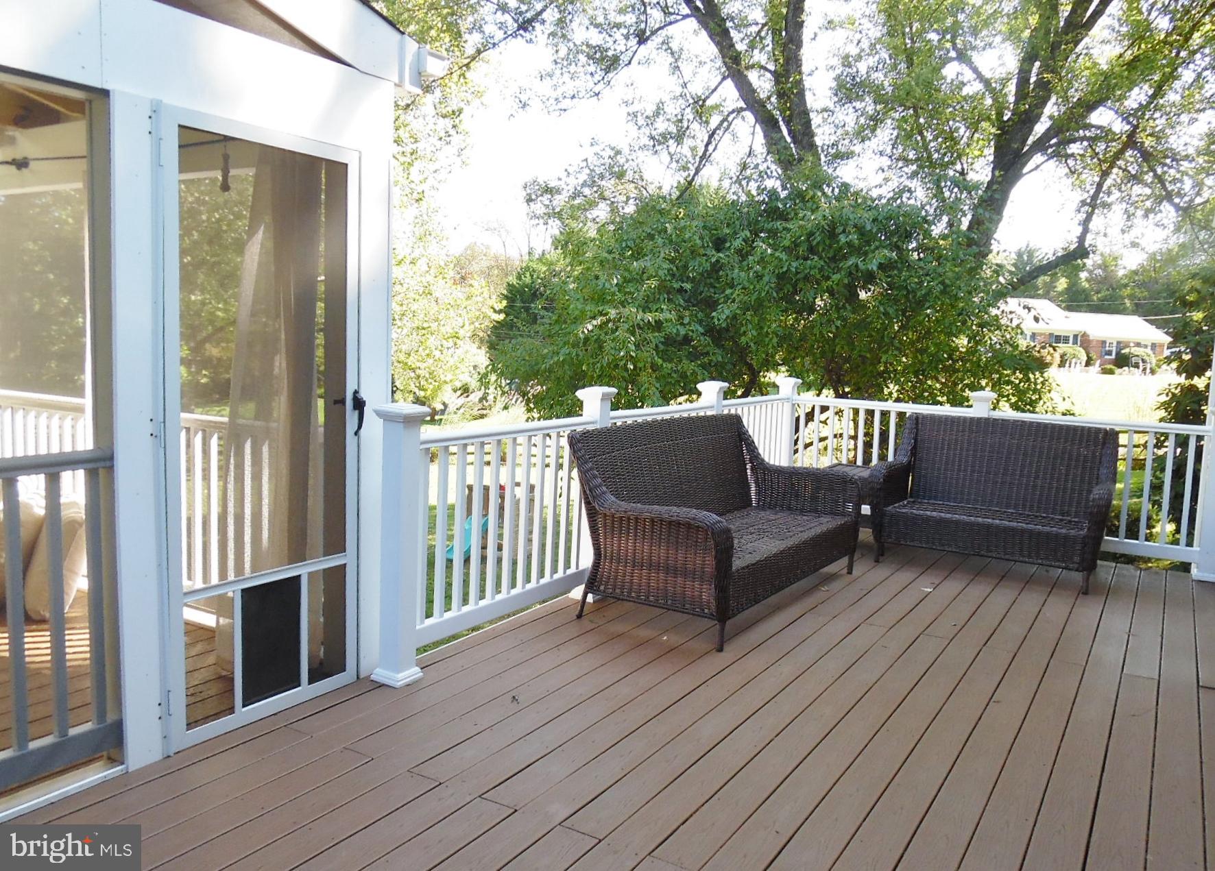 ANCIENT OAK - Residential