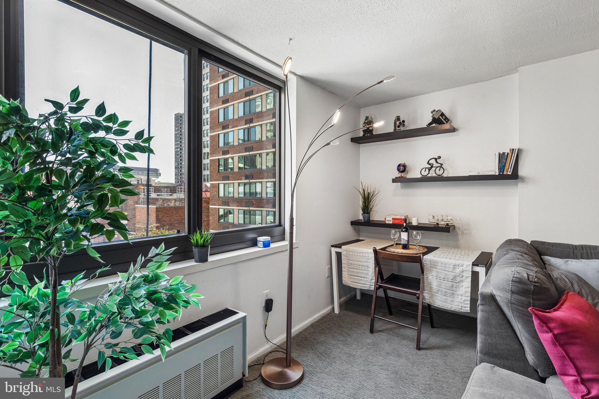 1420 LOCUST STREET 8G