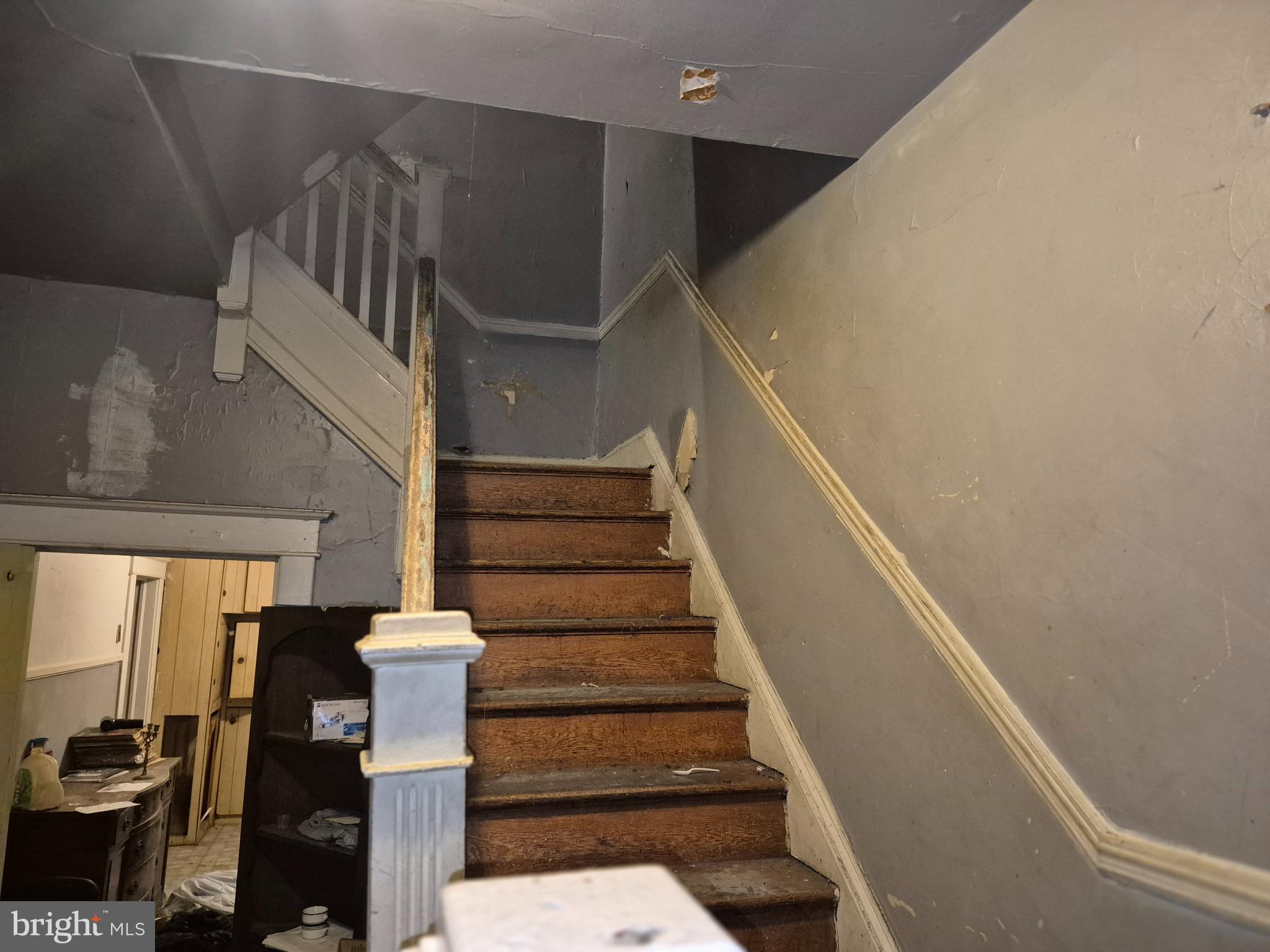 PARK CIRCLE - Residential