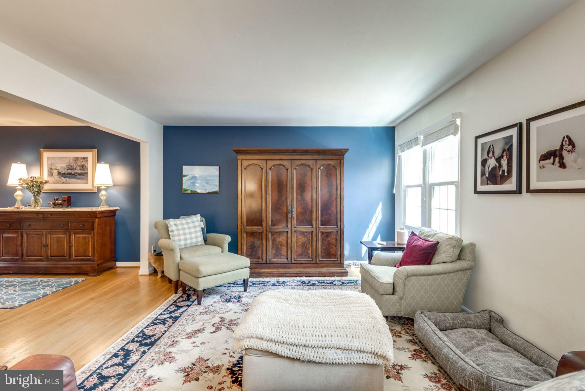 HALLCREST HEIGHTS - Residential