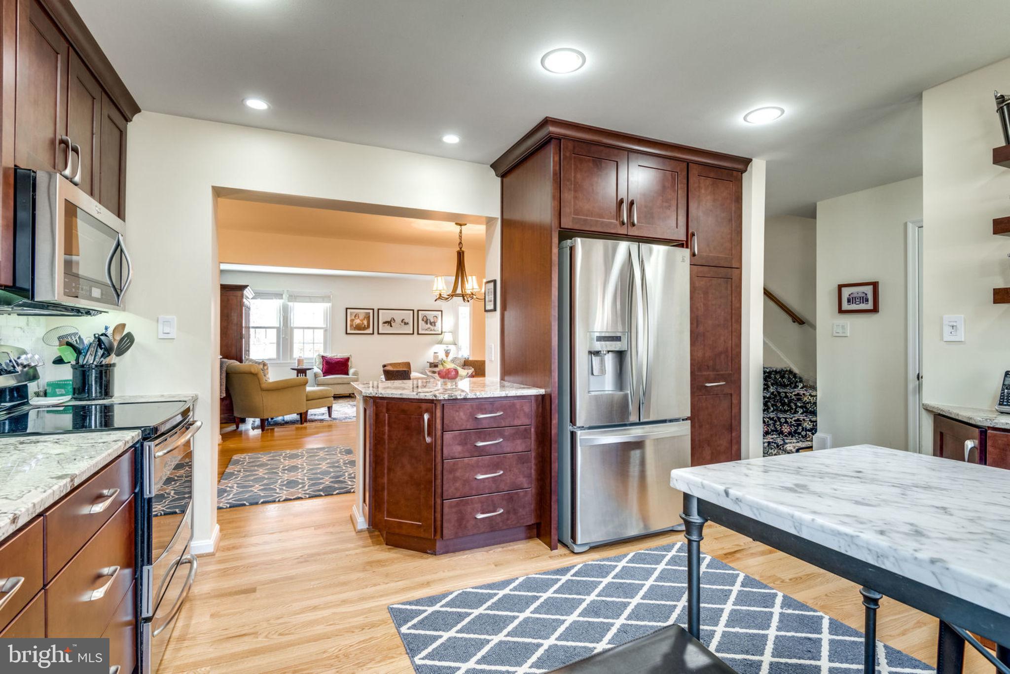 HALLCREST HEIGHTS - Residential