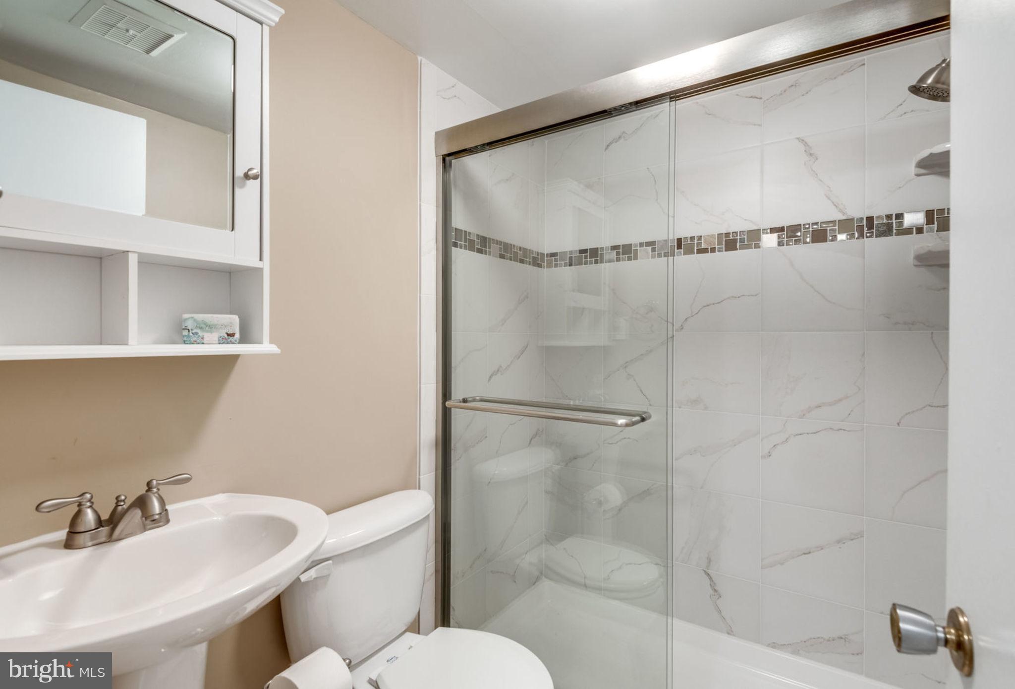 HALLCREST HEIGHTS - Residential