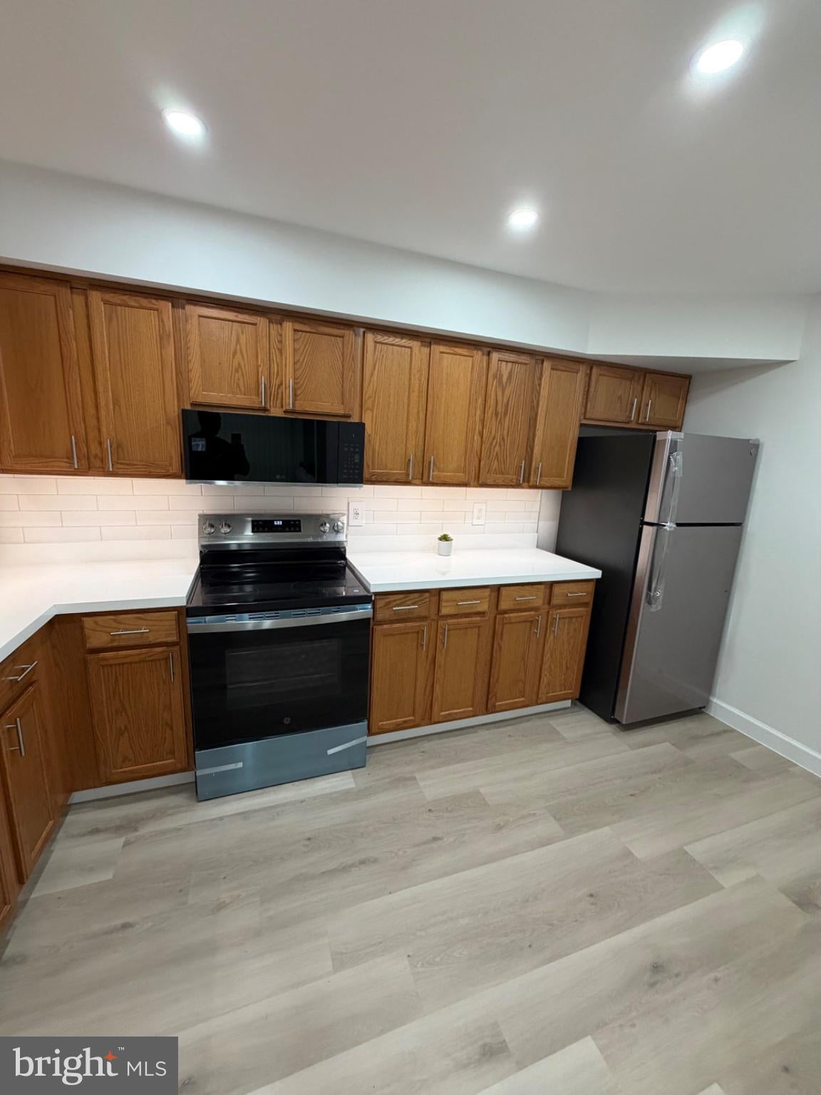 SAYRE DRIVE 2109
