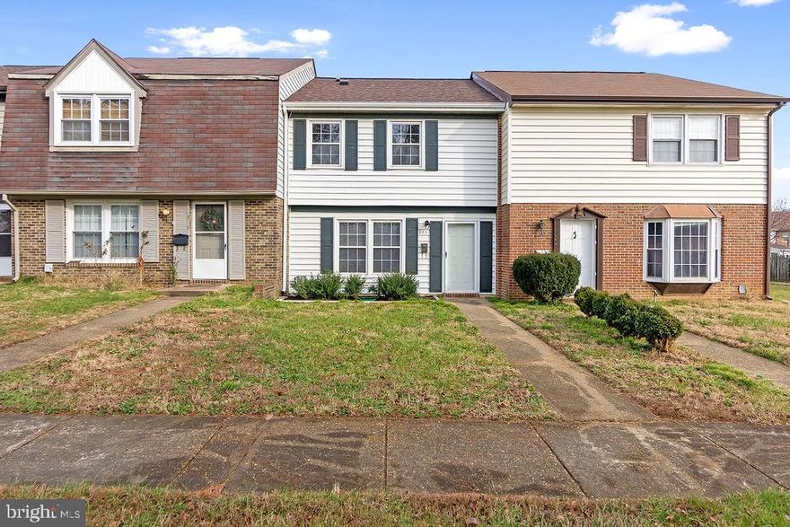 A renovated 3 bedroom, 1.5 bath interior townhome in Berekley Village in Spotsylvania, VA .  New floors, freshly painted, new kitchen cabinets, countertops, bath tile, and roof and gutters.  As you walk up to the home you see there is no Ellery Court. The front yard looks onto the athletic fields of Fredericksburg Academy.  The main level of the home has a living room as you walk into the front door. The kitchen has lots of storage and counter space. The dining area and family room are located off the kitchen. A sliding glass door opens up to the back patio and the fenced back yard which has a new fence door to the parking area.  The utility room is located off the back of the home and has the laundry hook-ups. The upper level has the primary bedroom which has 2 closets. The upper level has 2 more bedrooms, one of which has custom lighting above crown molding.  The full bath has a new tile in the shower/tub. The home is conveniently located close to 95, shopping, downtown Fredericksbug, and VRE.