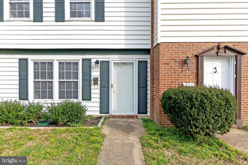 BERKELEY VILLAGE - Residential