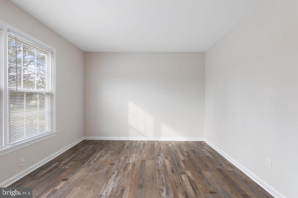 BERKELEY VILLAGE - Residential