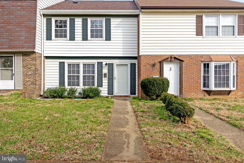 BERKELEY VILLAGE - Residential