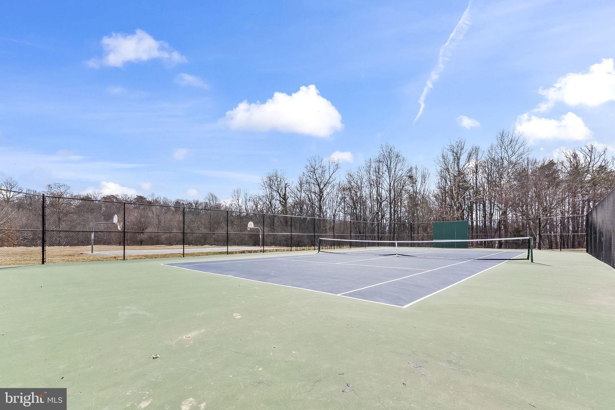 FAIRLAND PARK - Residential