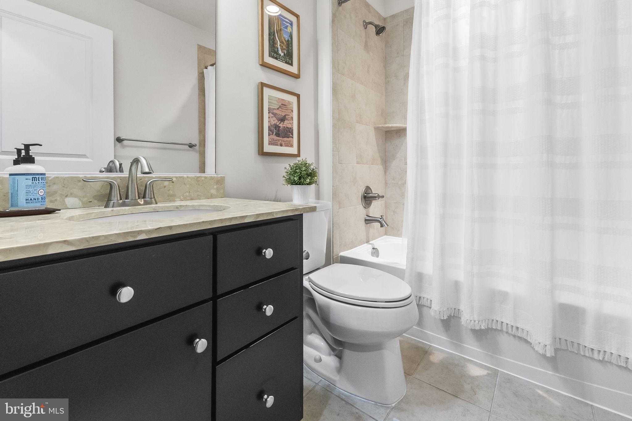 FAIRLAND PARK - Residential