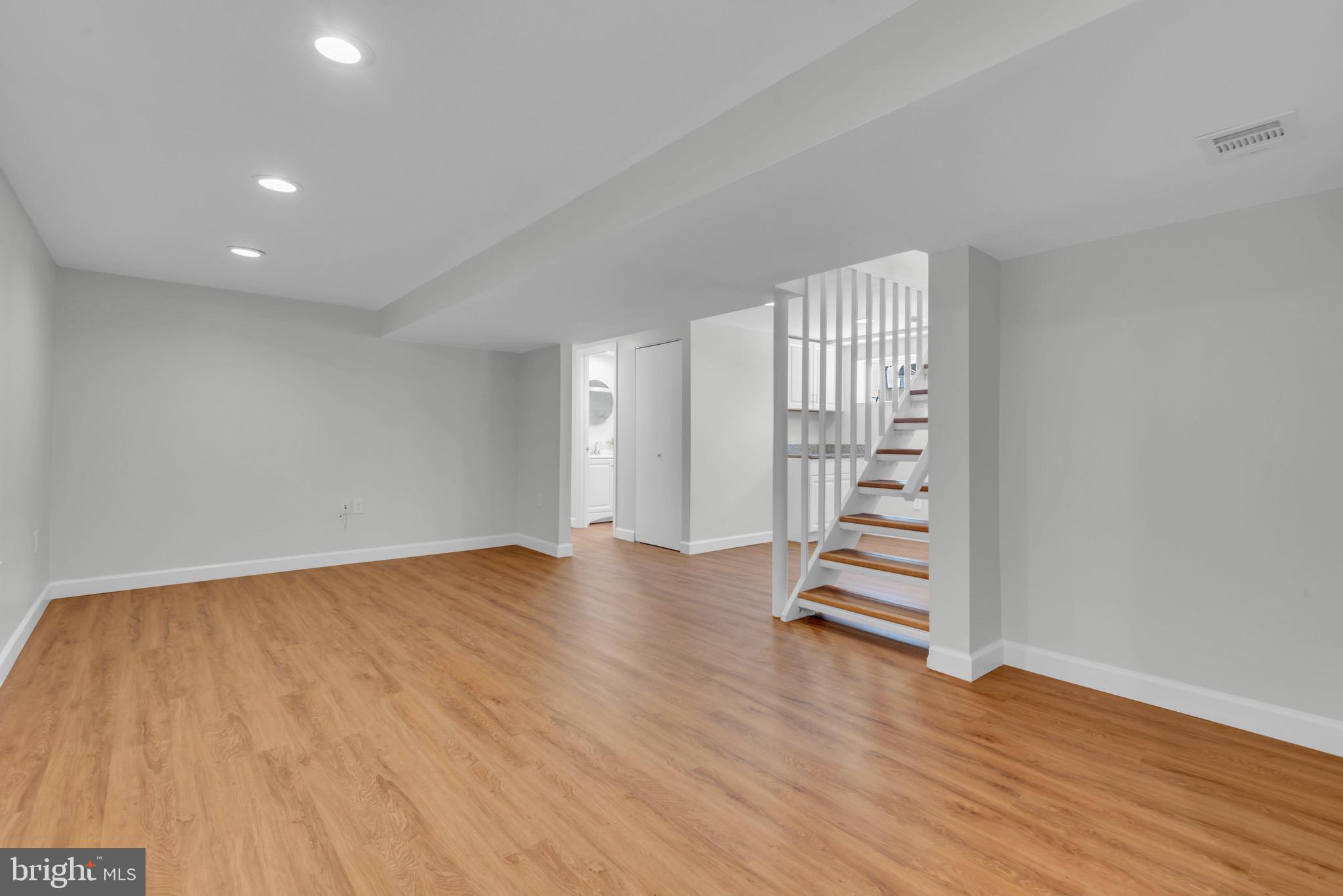 BUCK LODGE - Residential