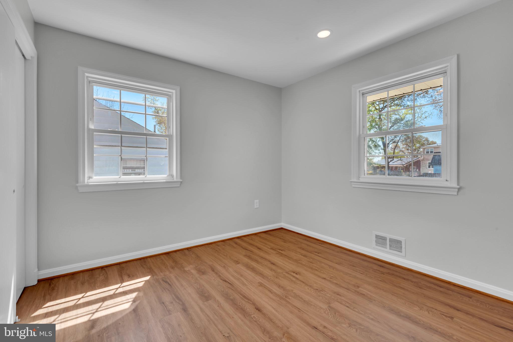 BUCK LODGE - Residential