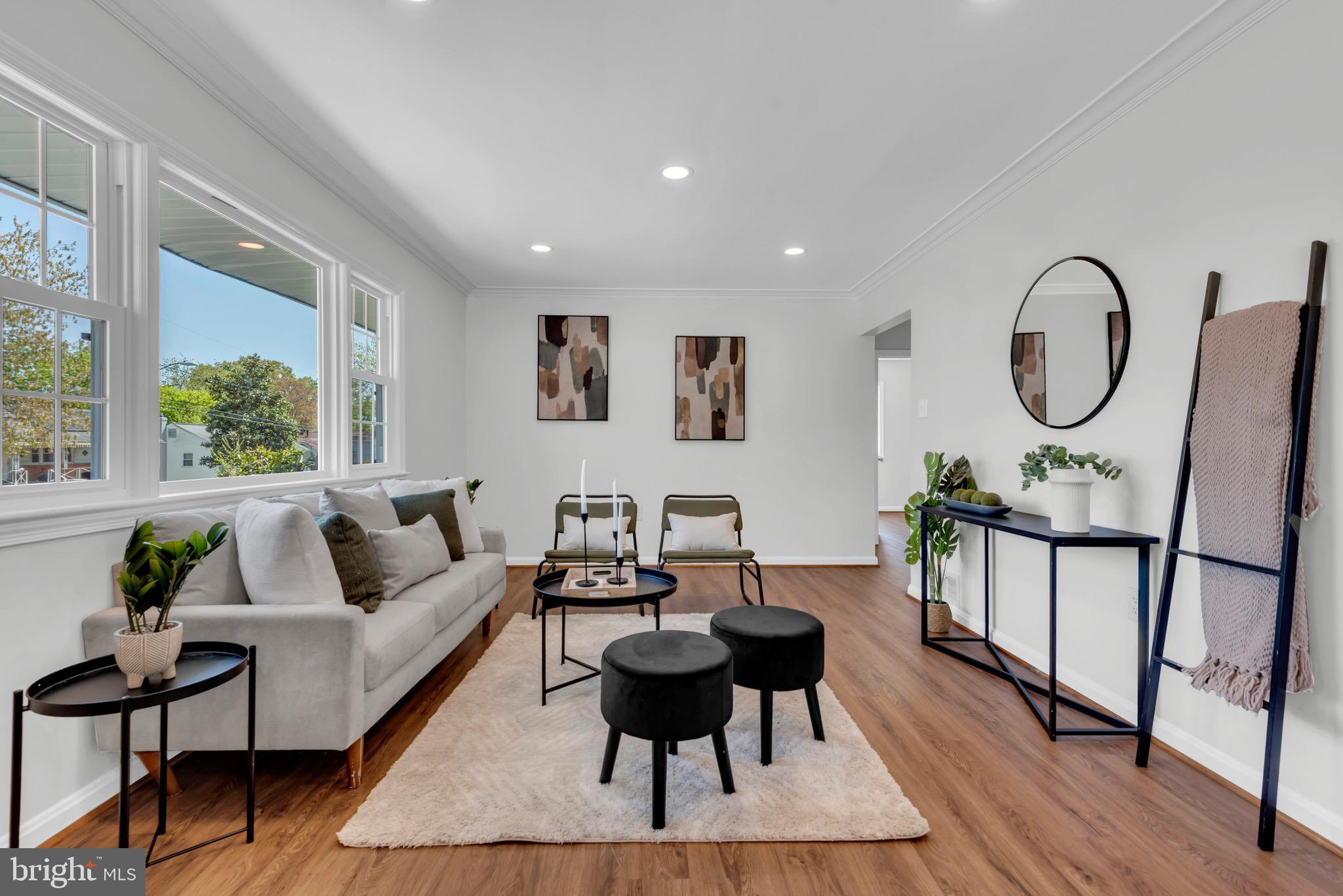 BUCK LODGE - Residential