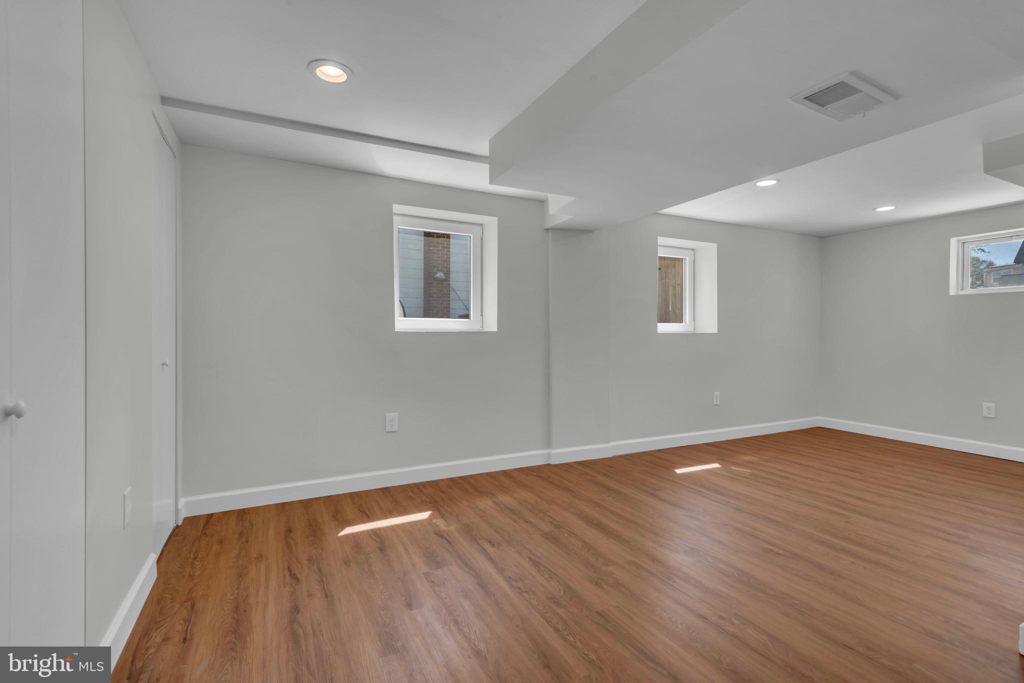 BUCK LODGE - Residential