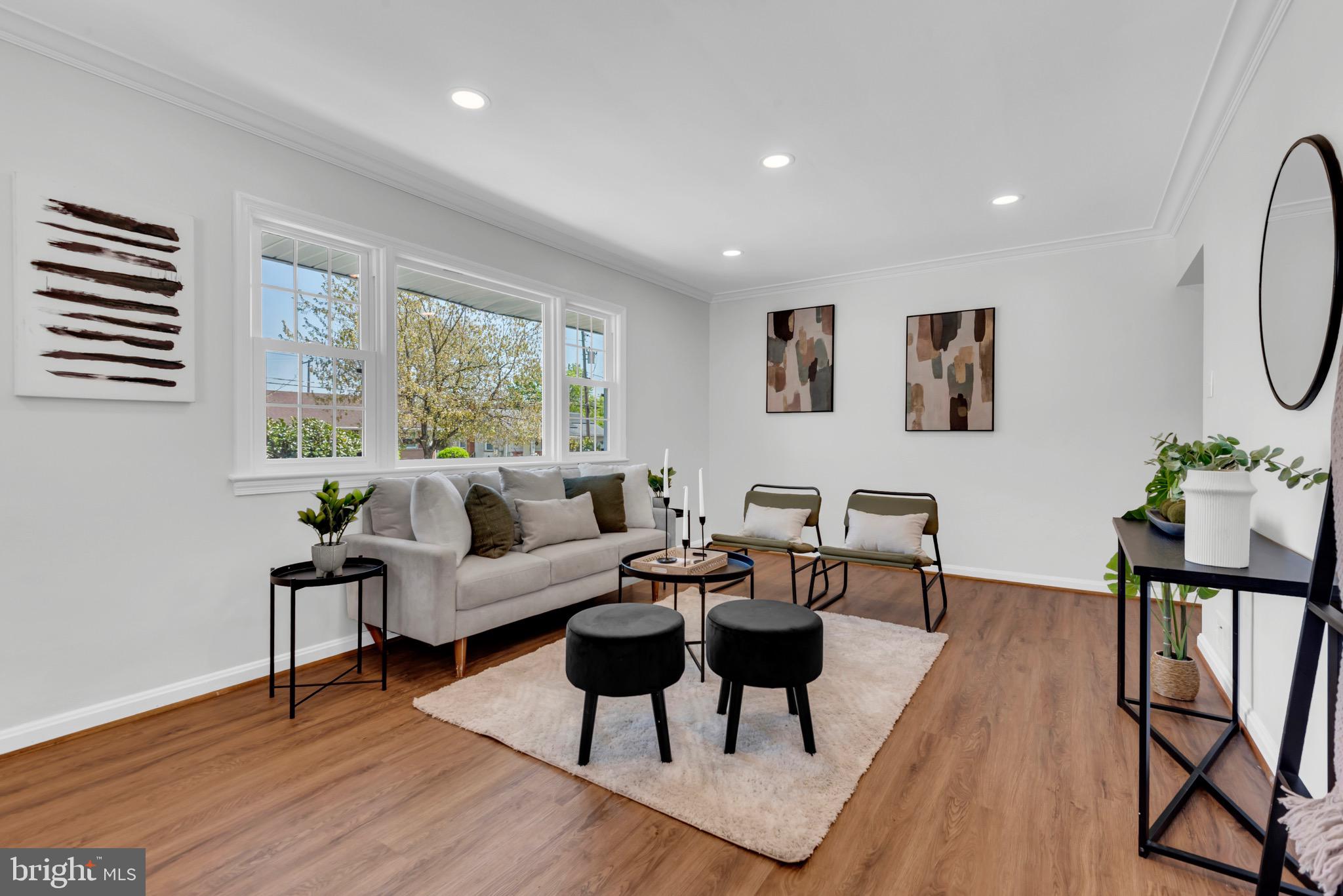 BUCK LODGE - Residential