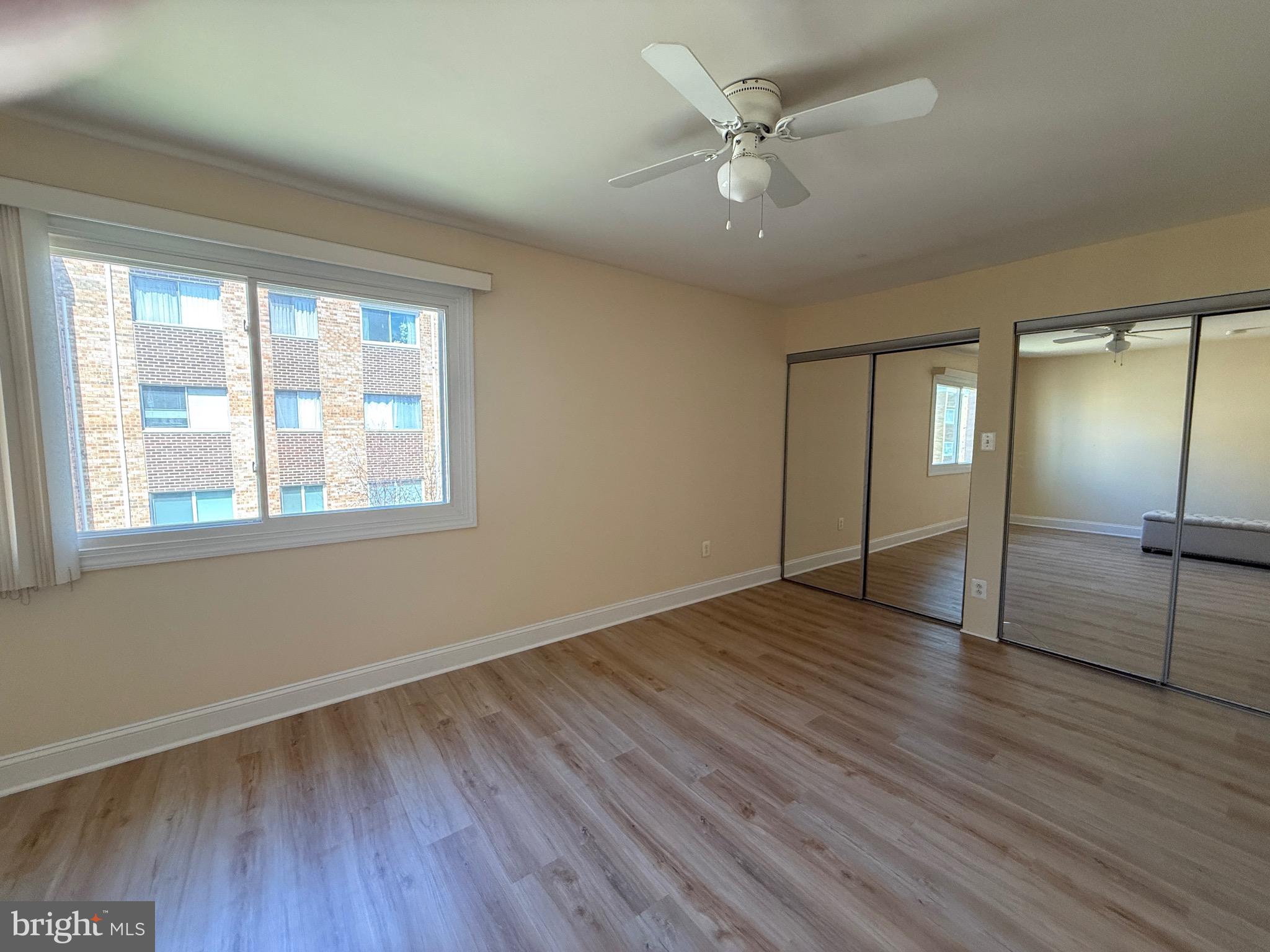 YORKTOWNE SQUARE - Residential Lease