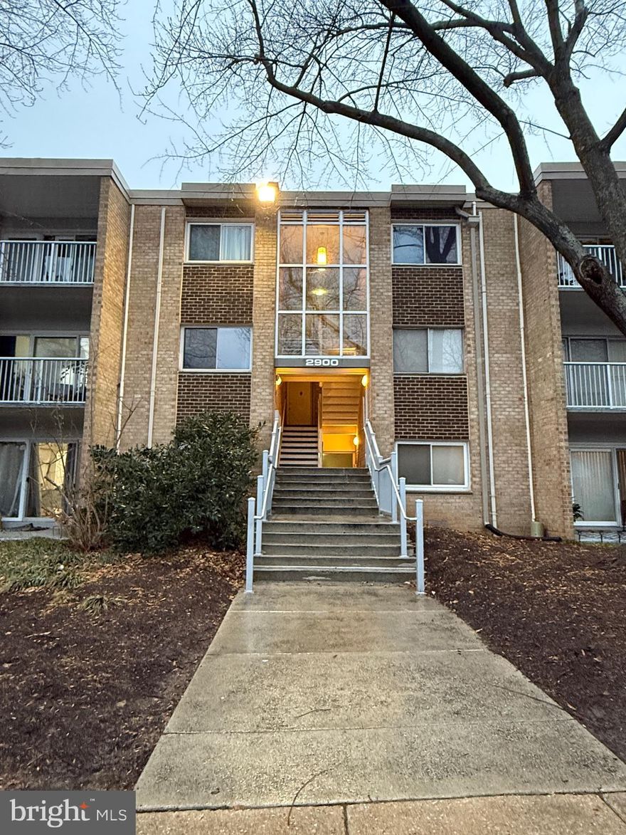 Location, Location.. 3 bedrooms, 1 bath, large living and dinning rooms with Hardwood Floors, Granite counter top with S.S appliances. Large balcony. Top floor. All utilities included in the rent.Close to shops, I-495, Rd 50, Rd 29, Fairfax Hospital, Metro and much more..