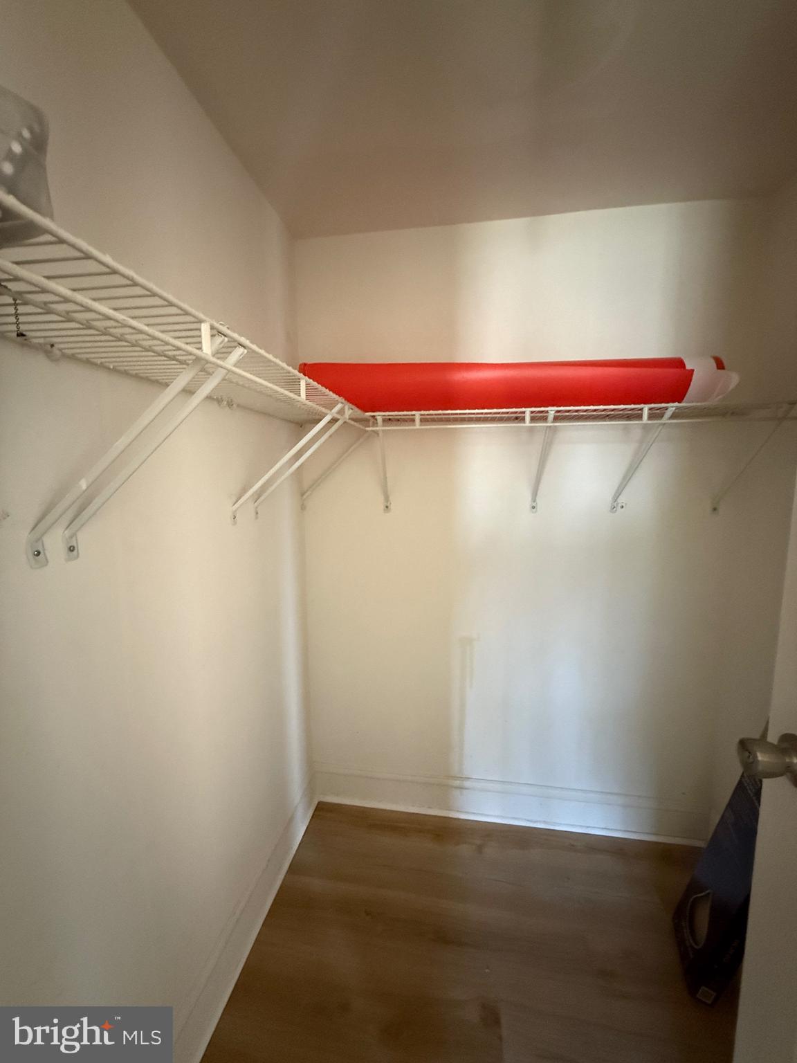 YORKTOWNE SQUARE - Residential Lease