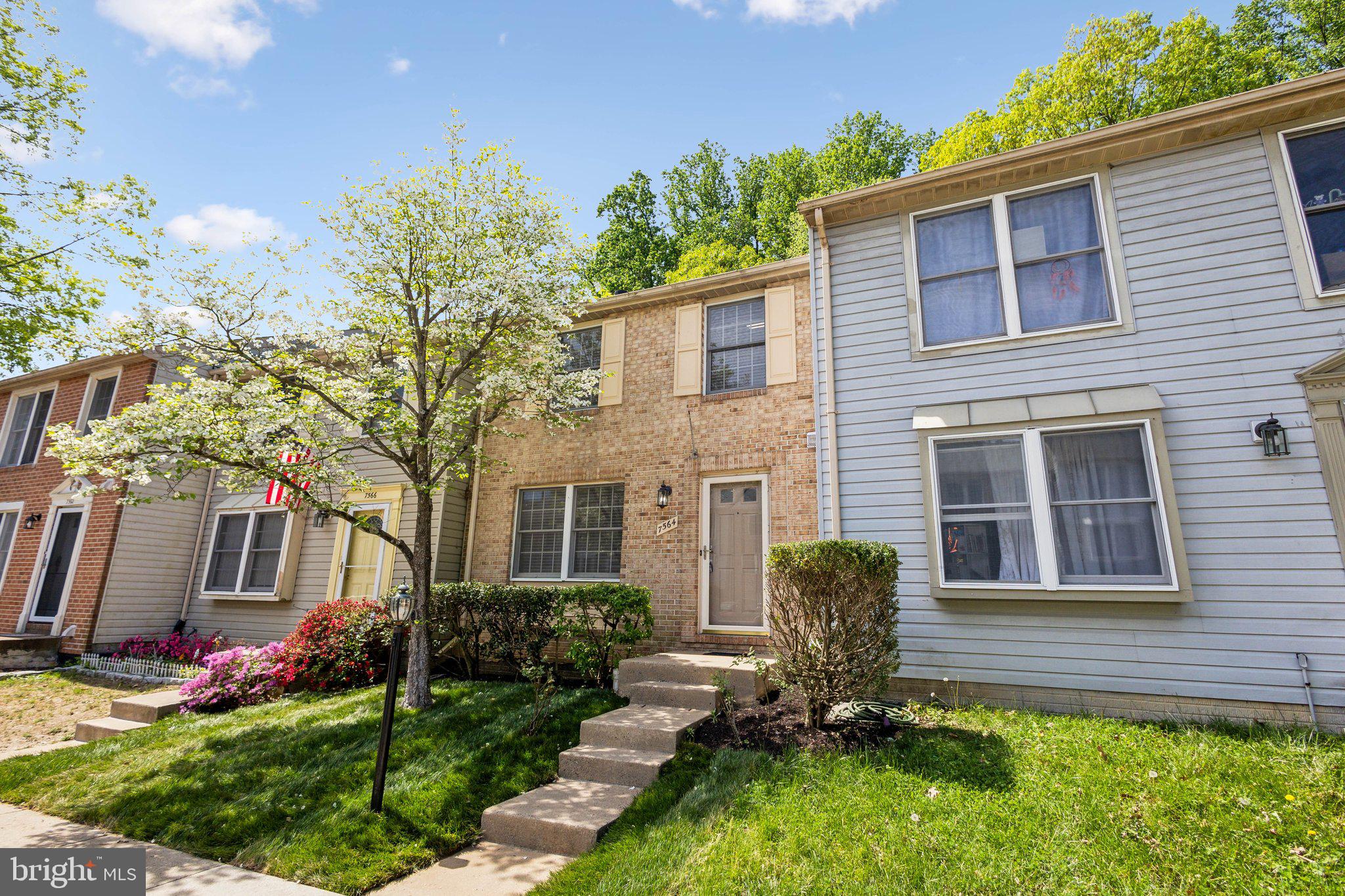 POHICK VILLAGE - Residential Lease