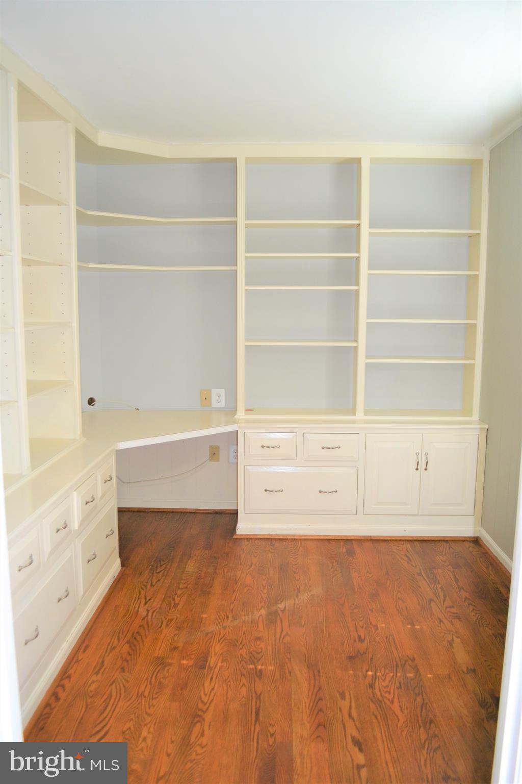 ROLLING FOREST - Residential