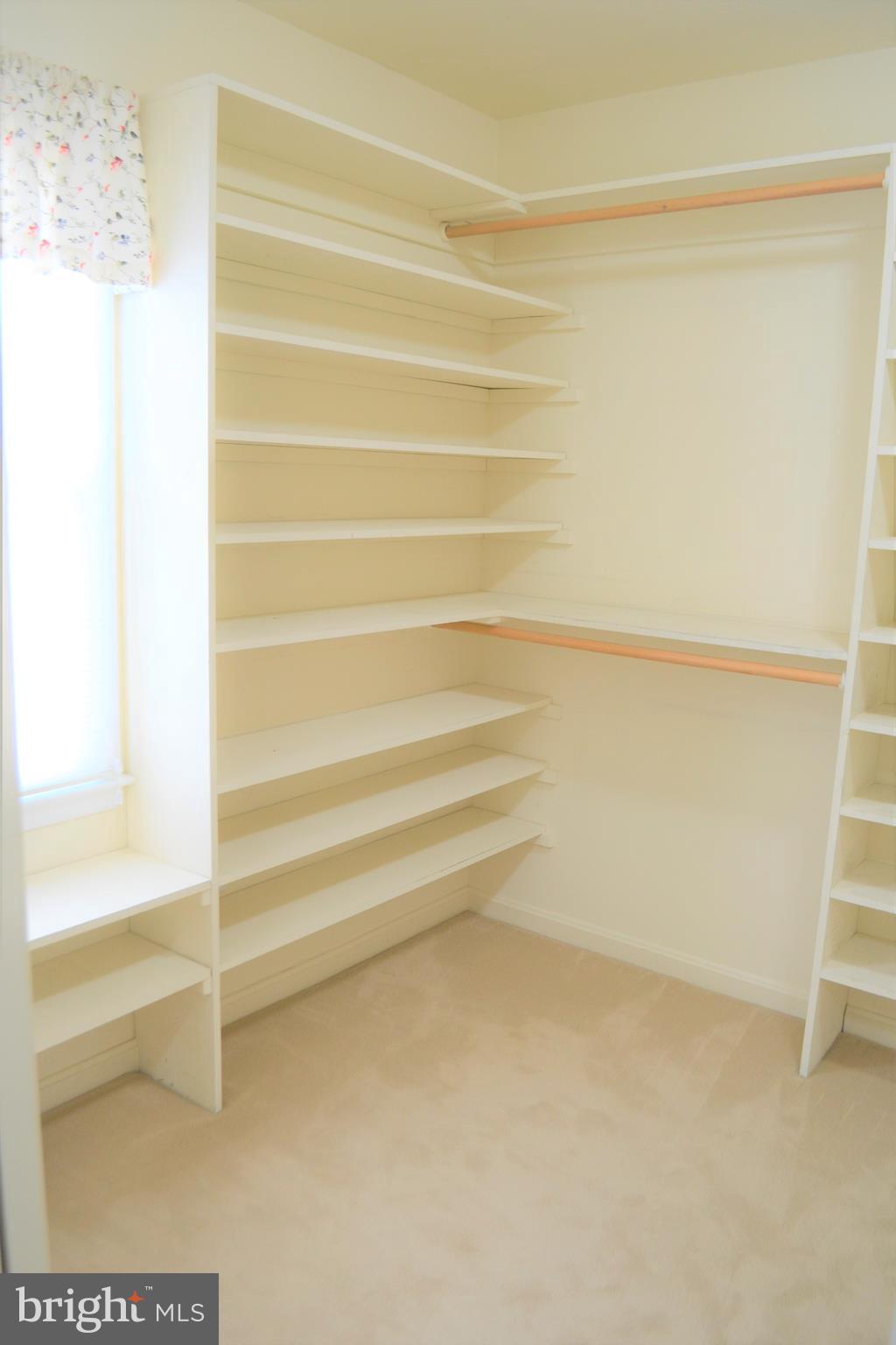 ROLLING FOREST - Residential