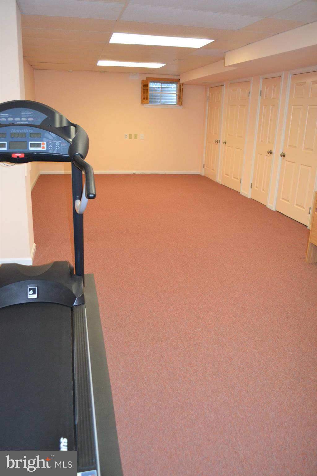 ROLLING FOREST - Residential