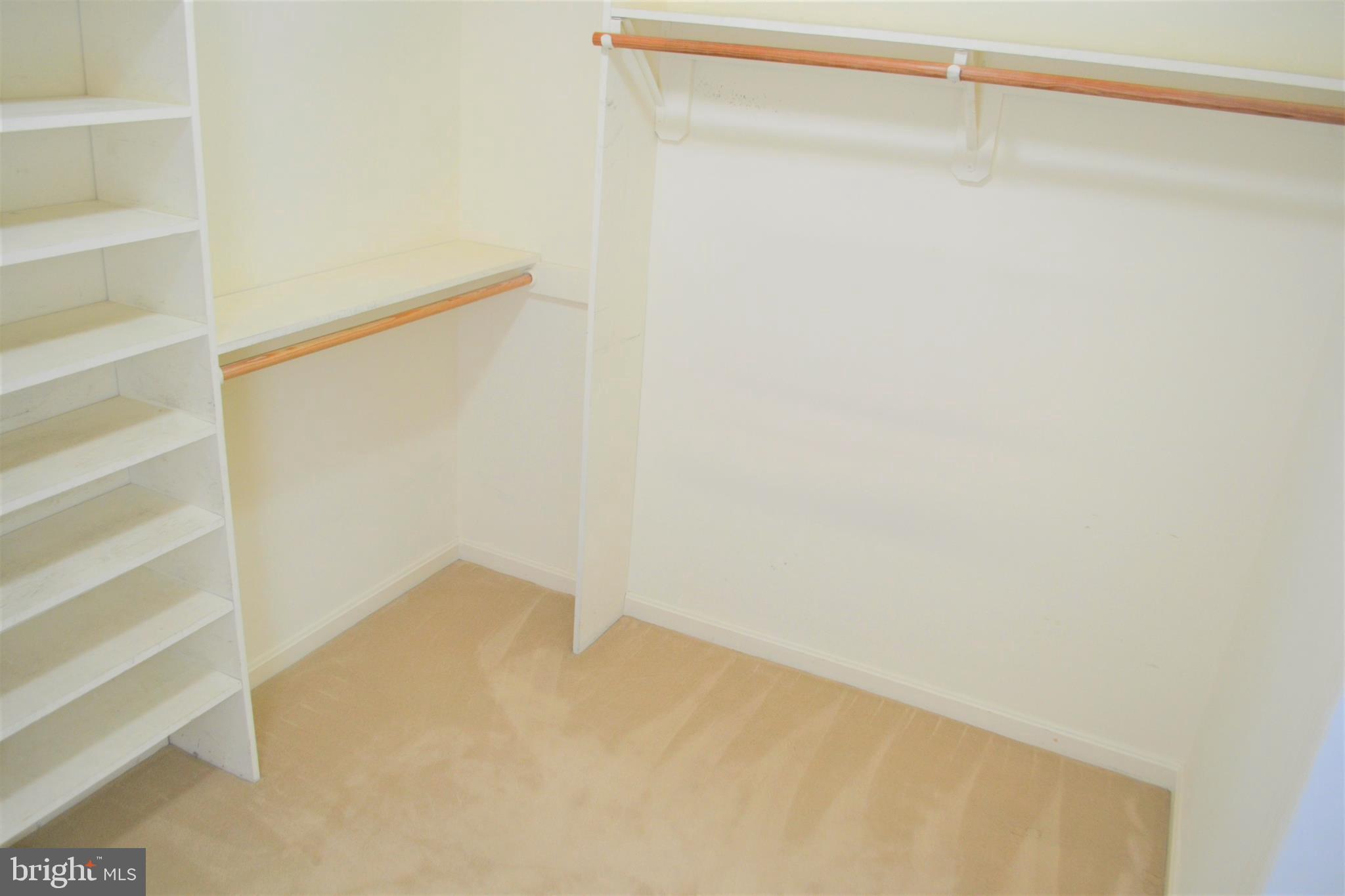 ROLLING FOREST - Residential