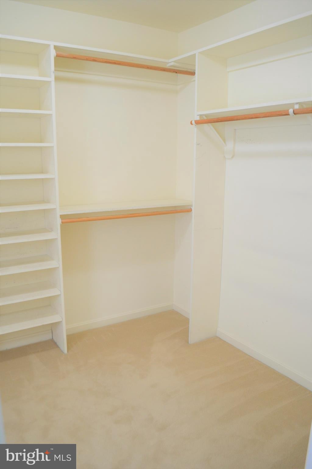 ROLLING FOREST - Residential