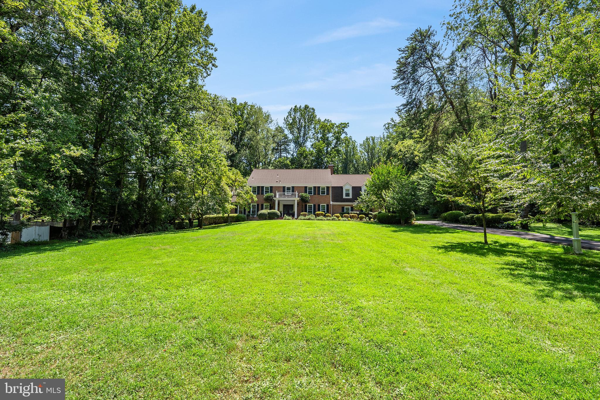 7821 OLD DOMINION DRIVE