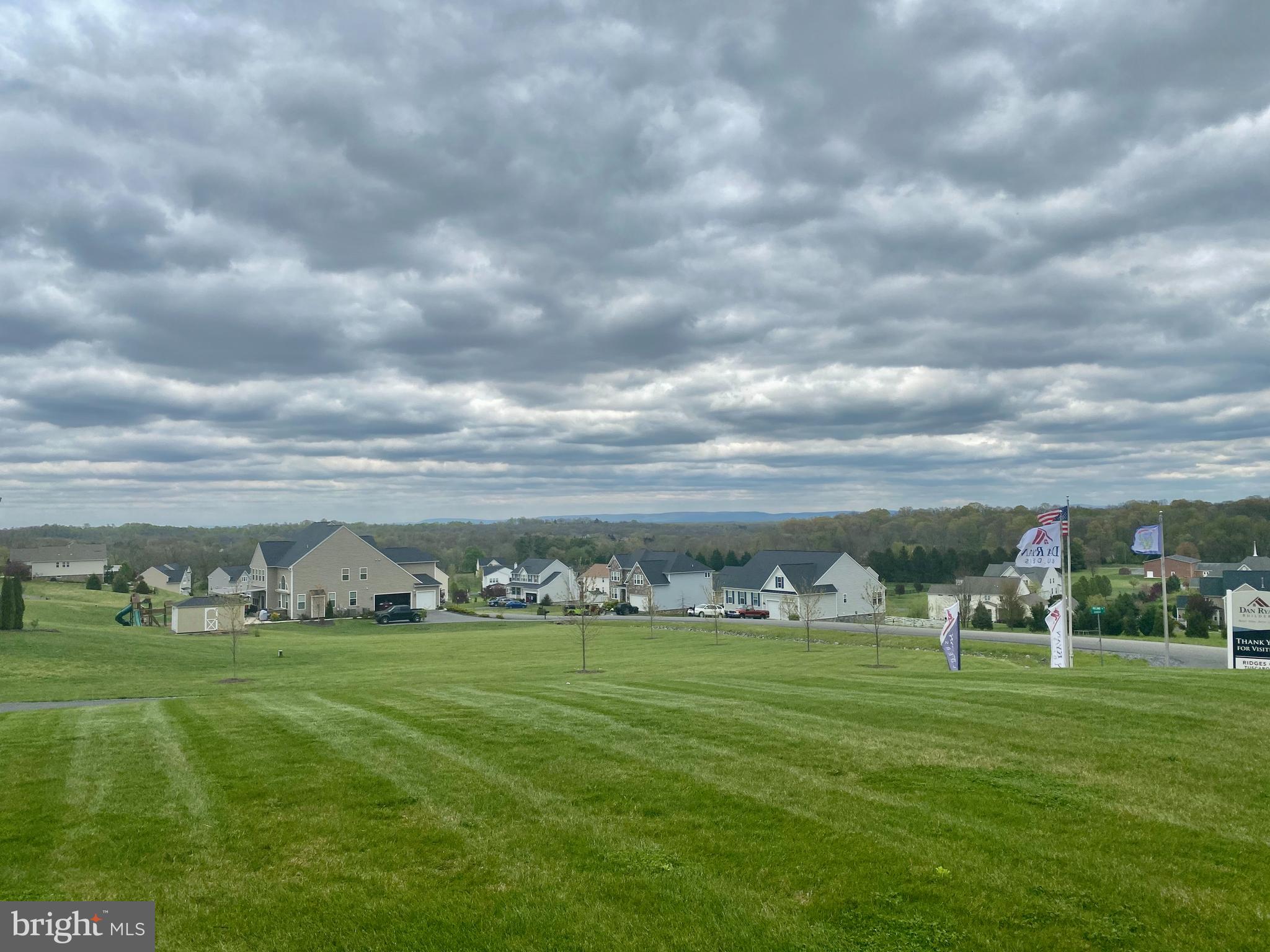RIDGES OF TUSCARORA - Residential
