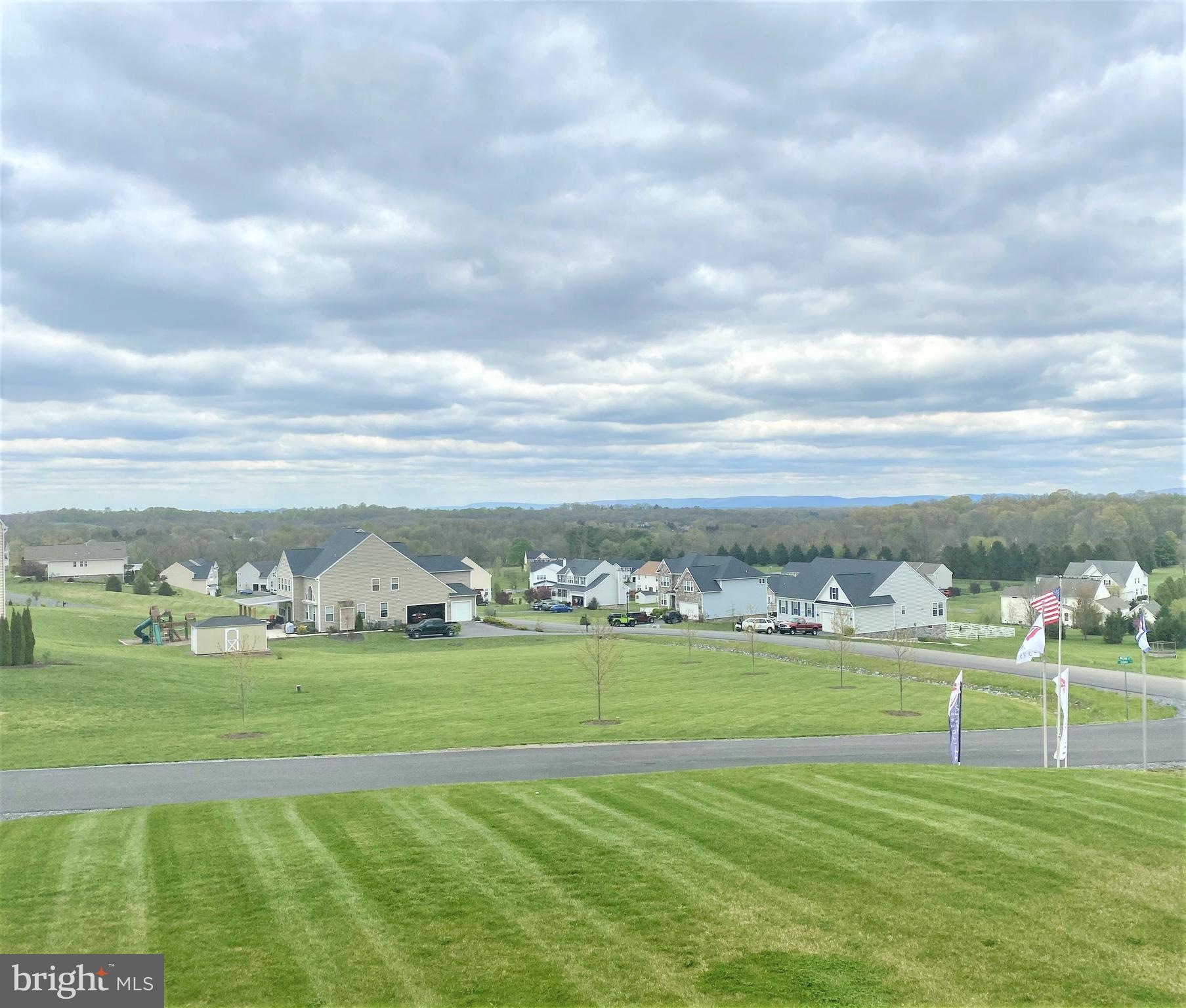 RIDGES OF TUSCARORA - Residential