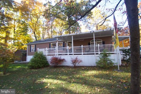 Photo of 10 RAINBOW CIR, ELIZABETHTOWN, PA 17022 (MLS # PALA2027116)