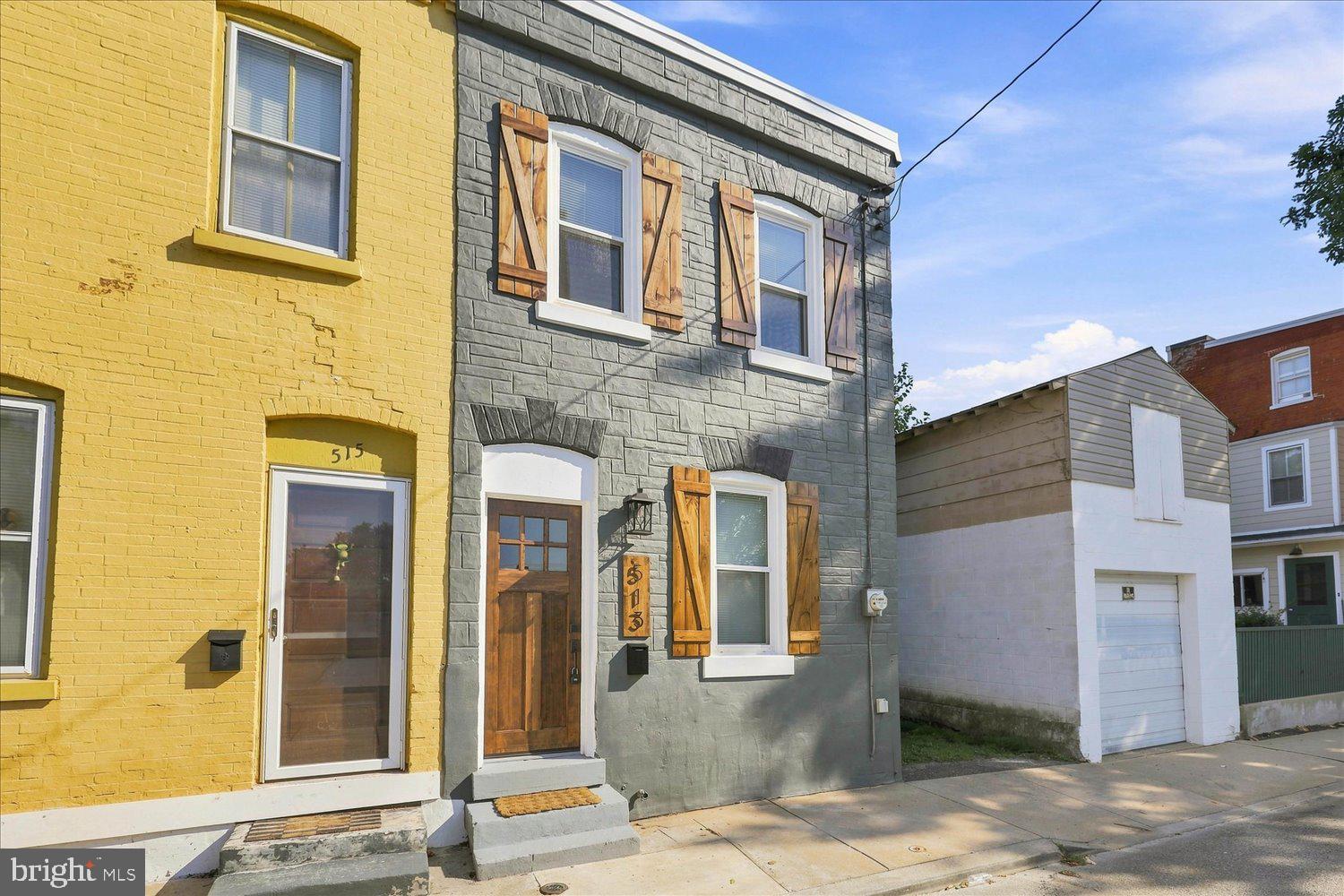 513 SPRUCE STREET
