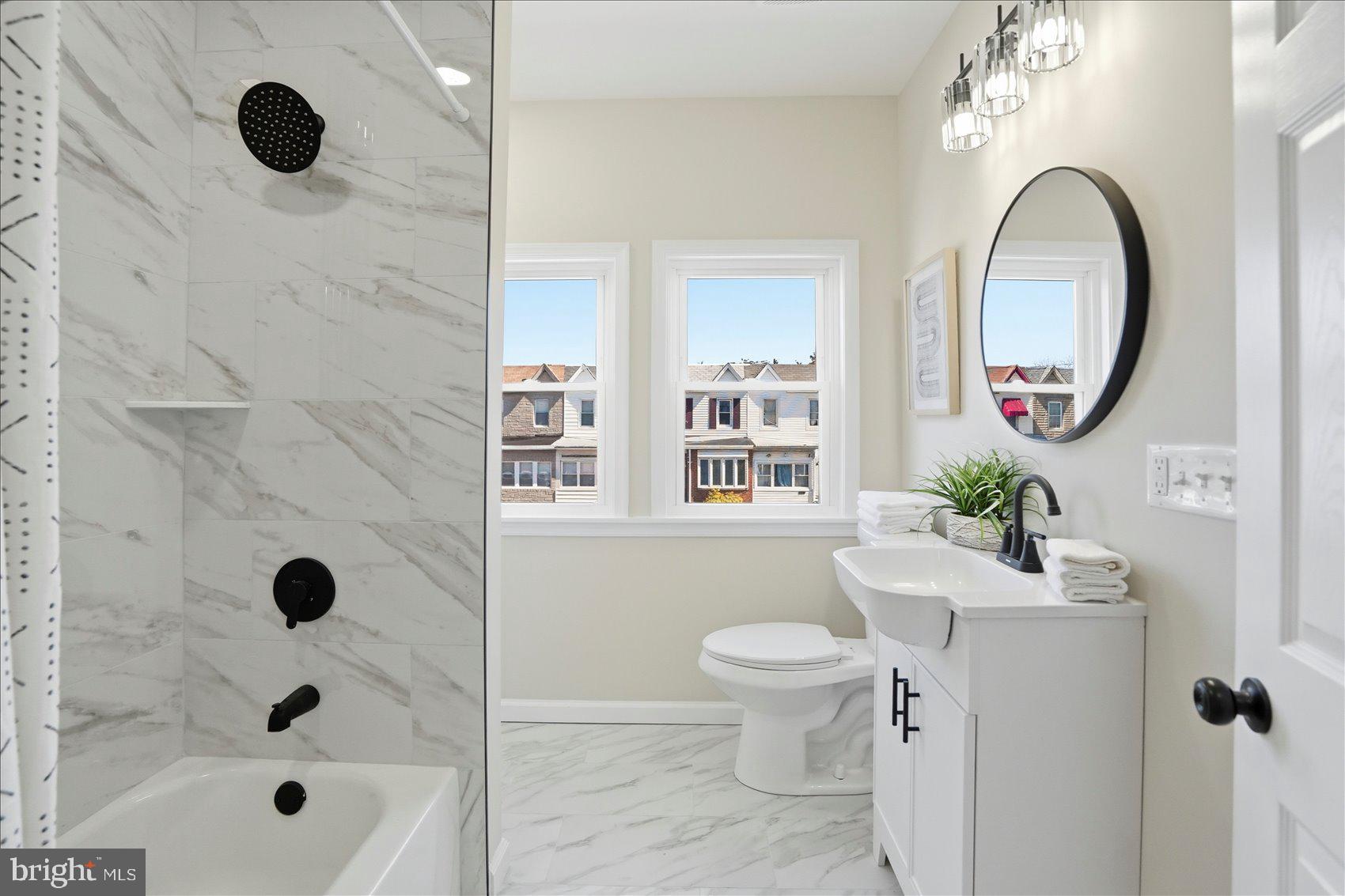 LORRAINE PARK - Residential