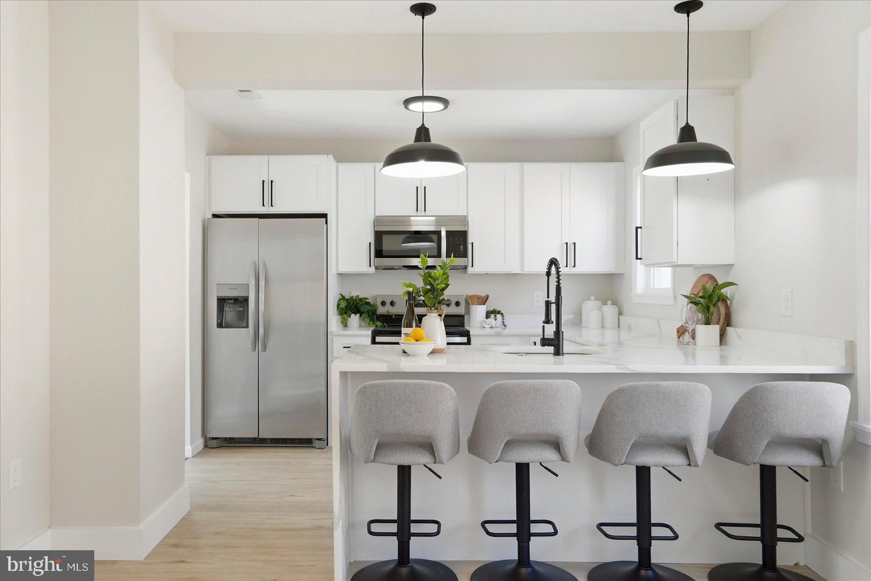 LORRAINE PARK - Residential