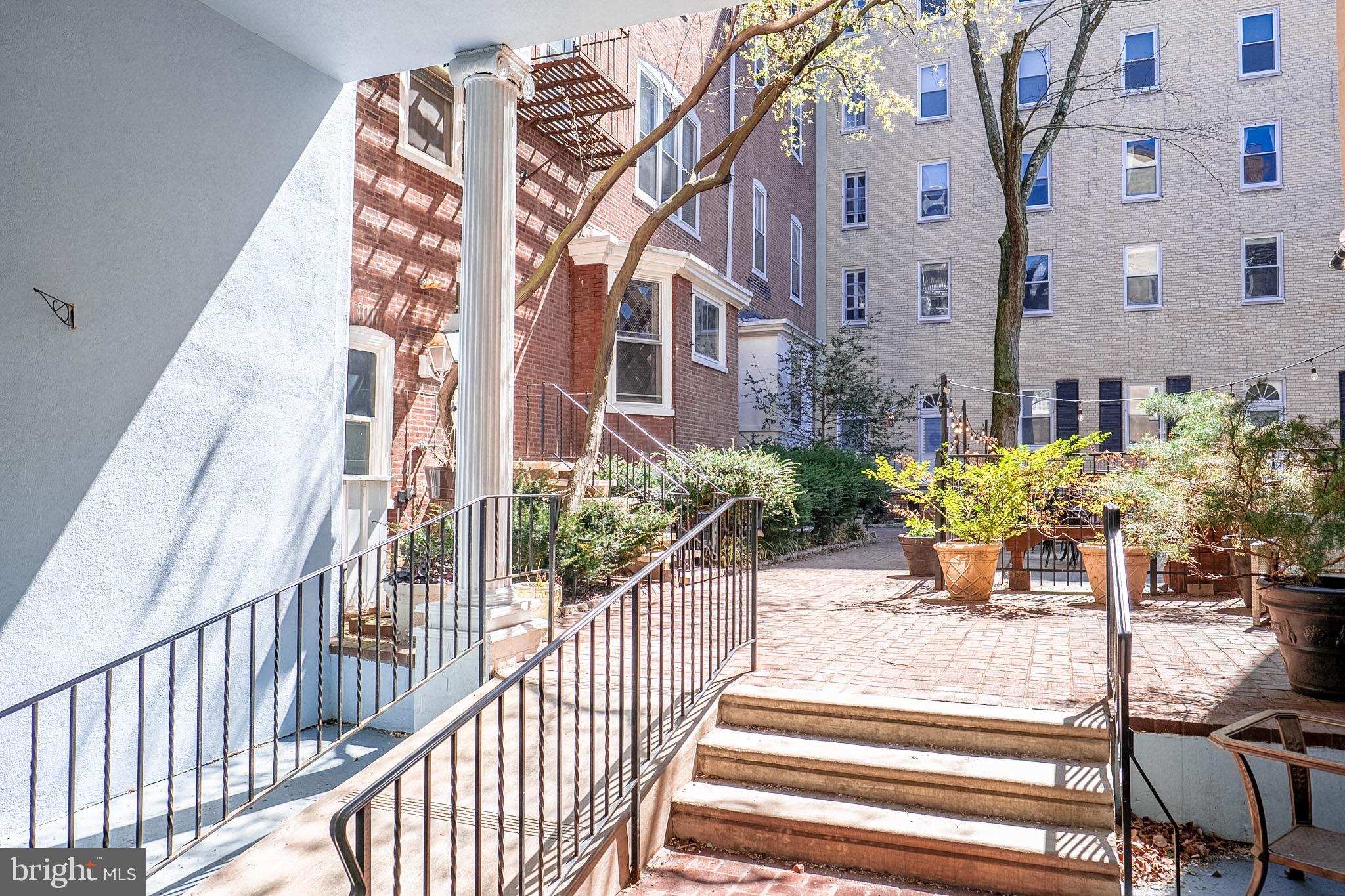 1008 SPRUCE STREET 20 22