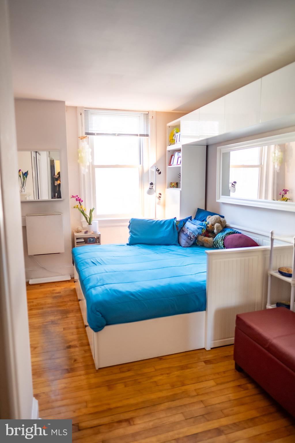 WASHINGTON SQ WEST - Residential