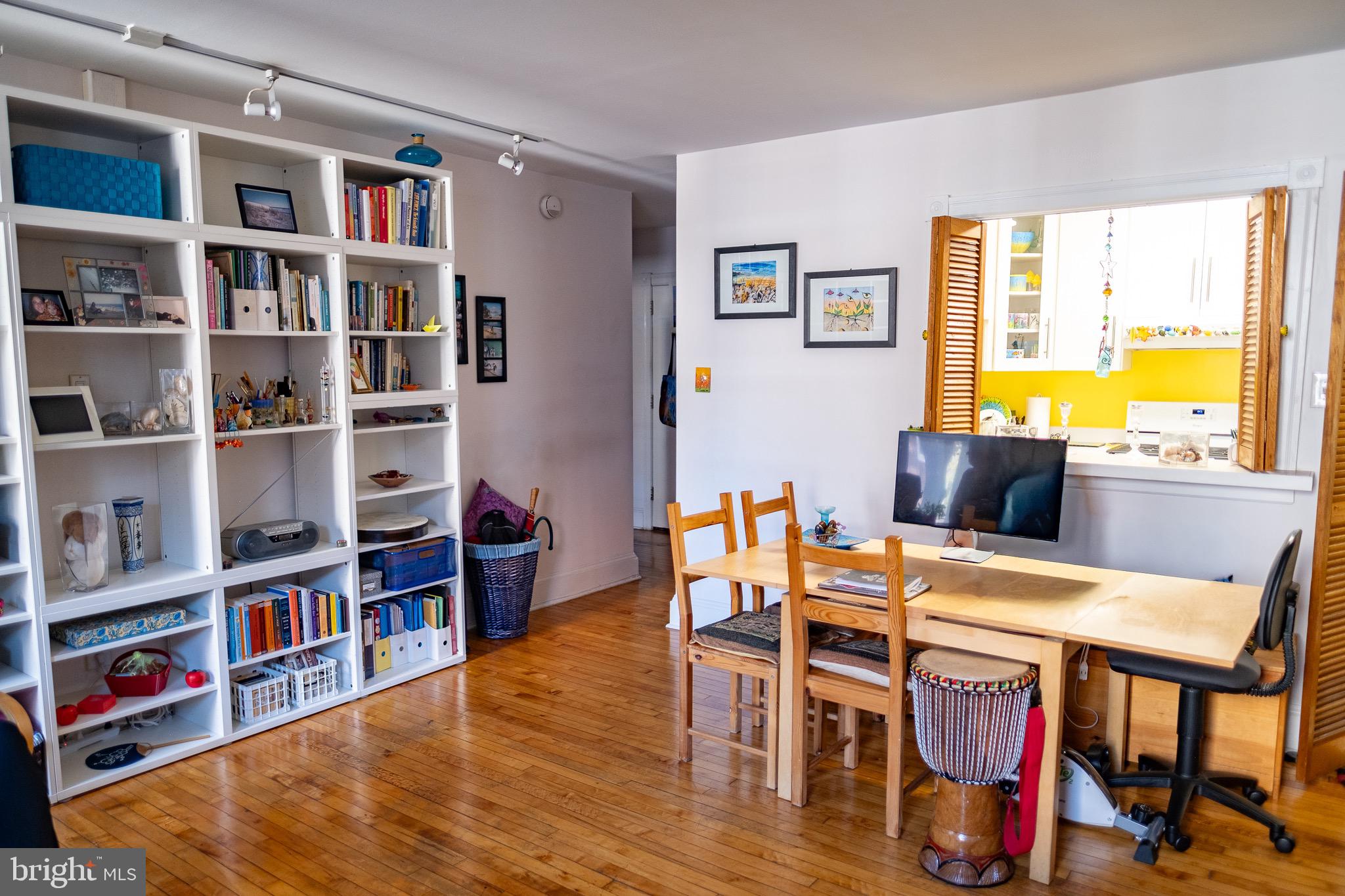 WASHINGTON SQ WEST - Residential