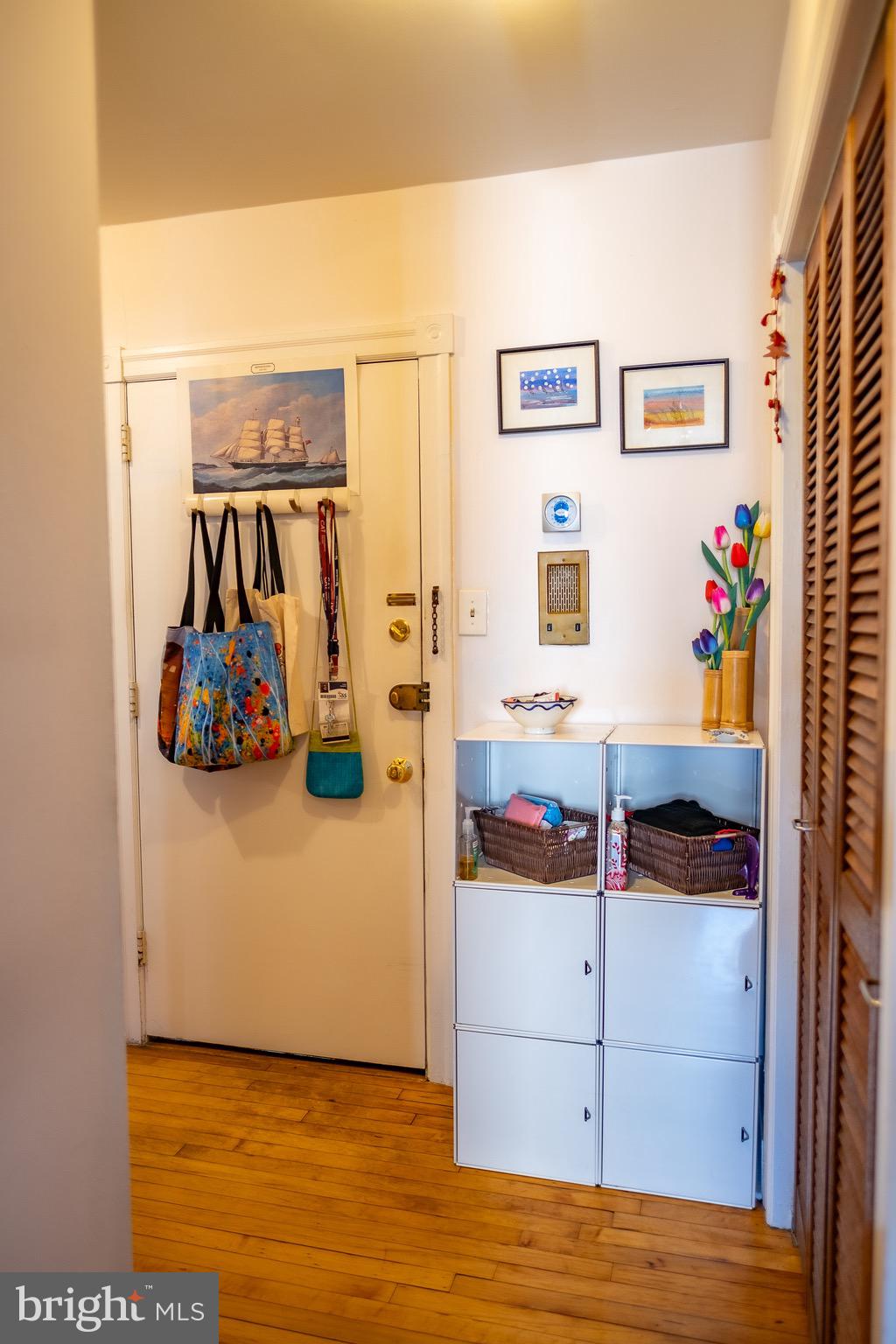 WASHINGTON SQ WEST - Residential