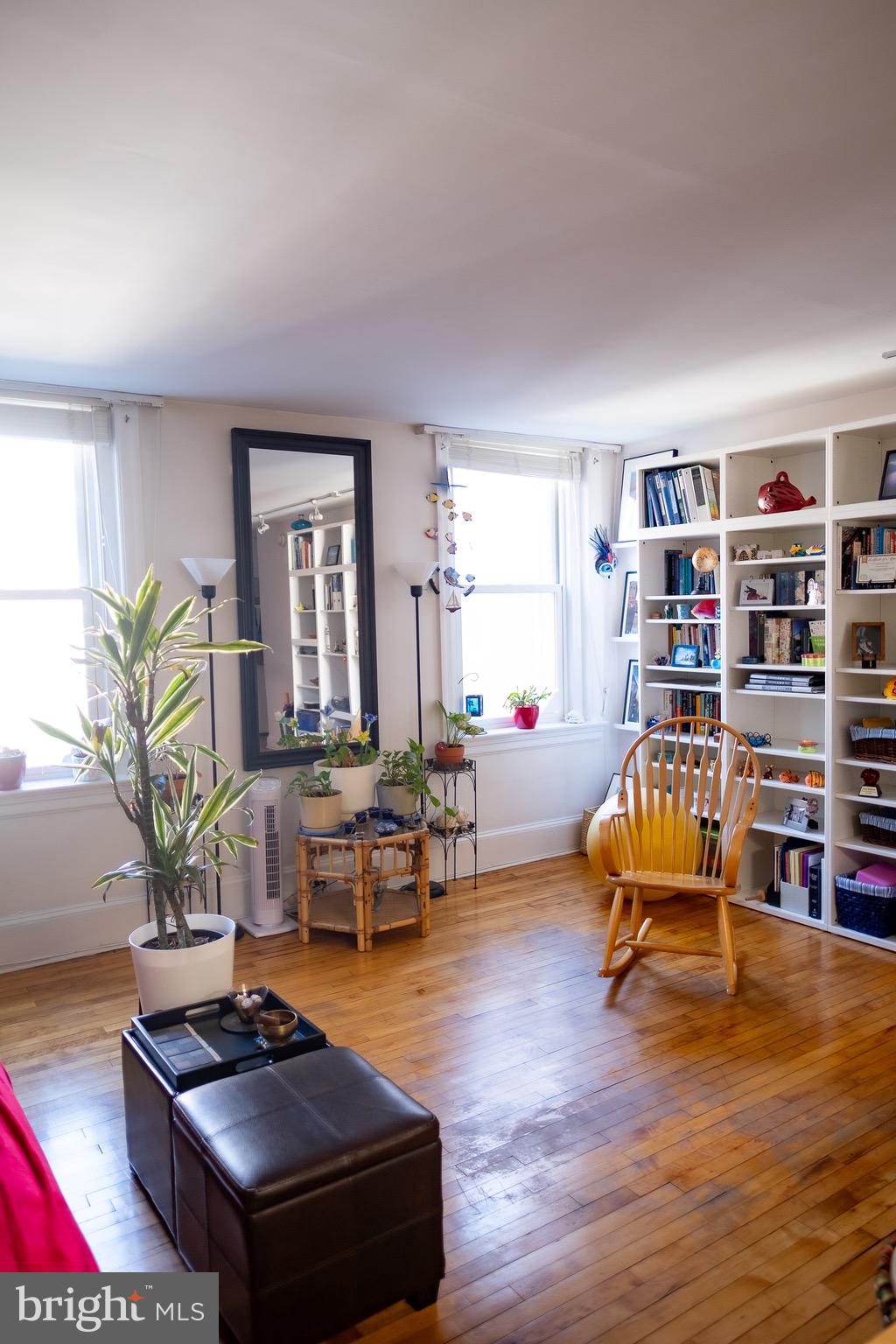 WASHINGTON SQ WEST - Residential