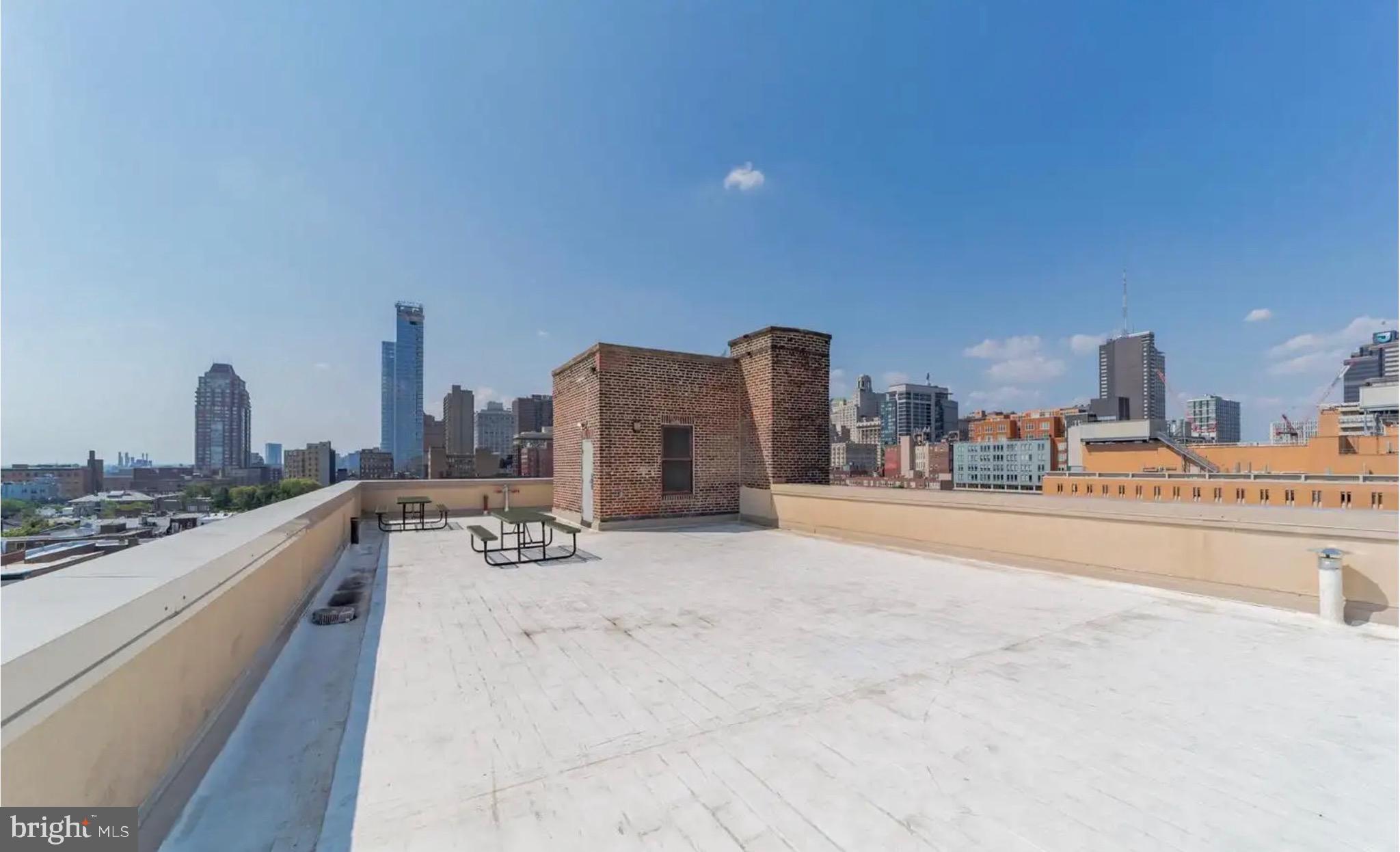 WASHINGTON SQ WEST - Residential