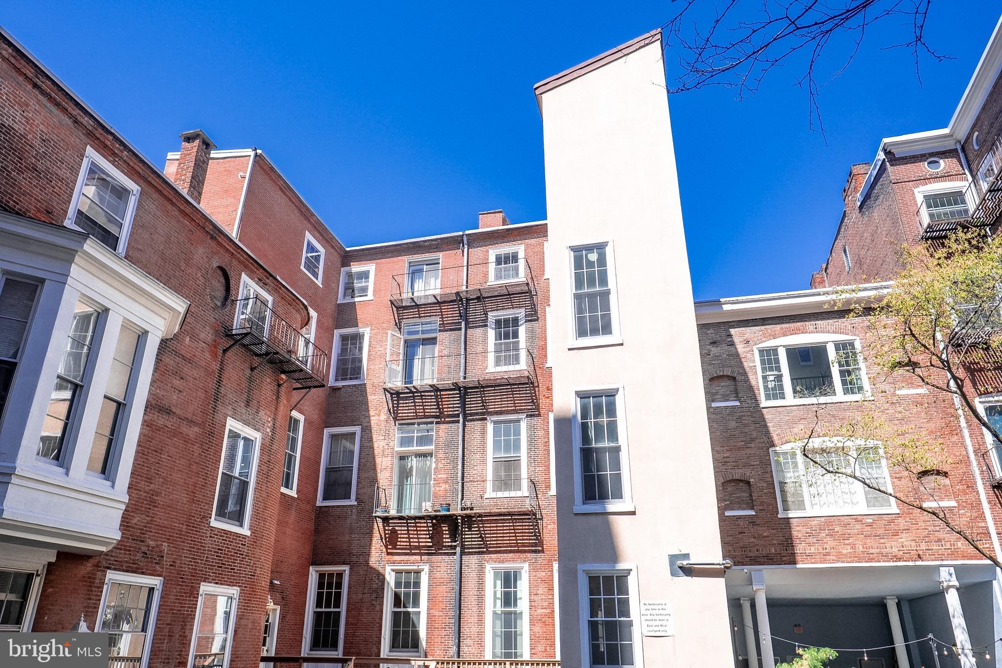 WASHINGTON SQ WEST - Residential