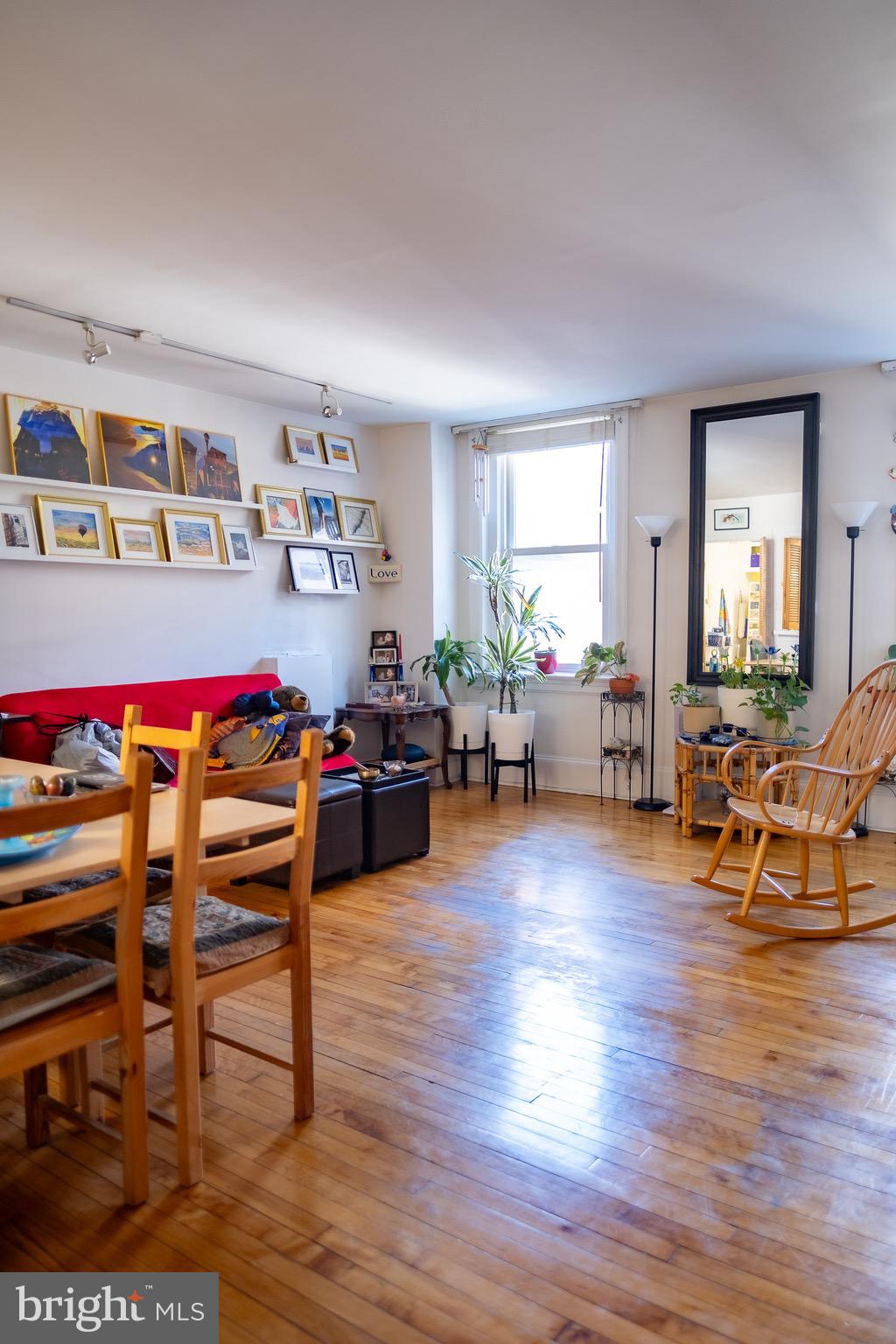 WASHINGTON SQ WEST - Residential