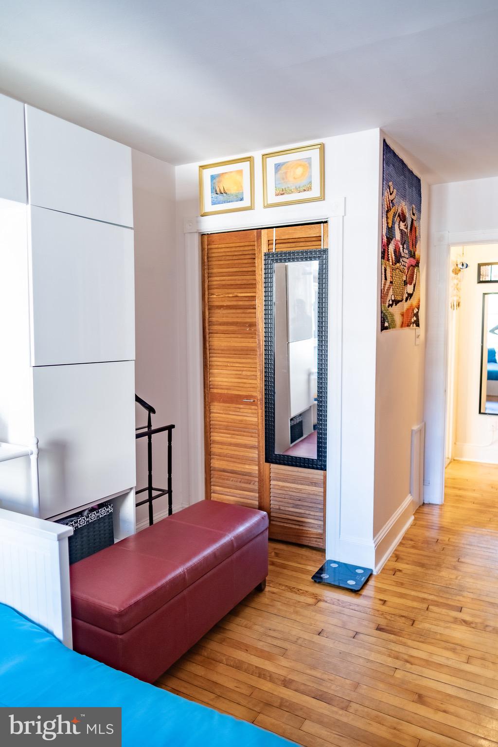 WASHINGTON SQ WEST - Residential